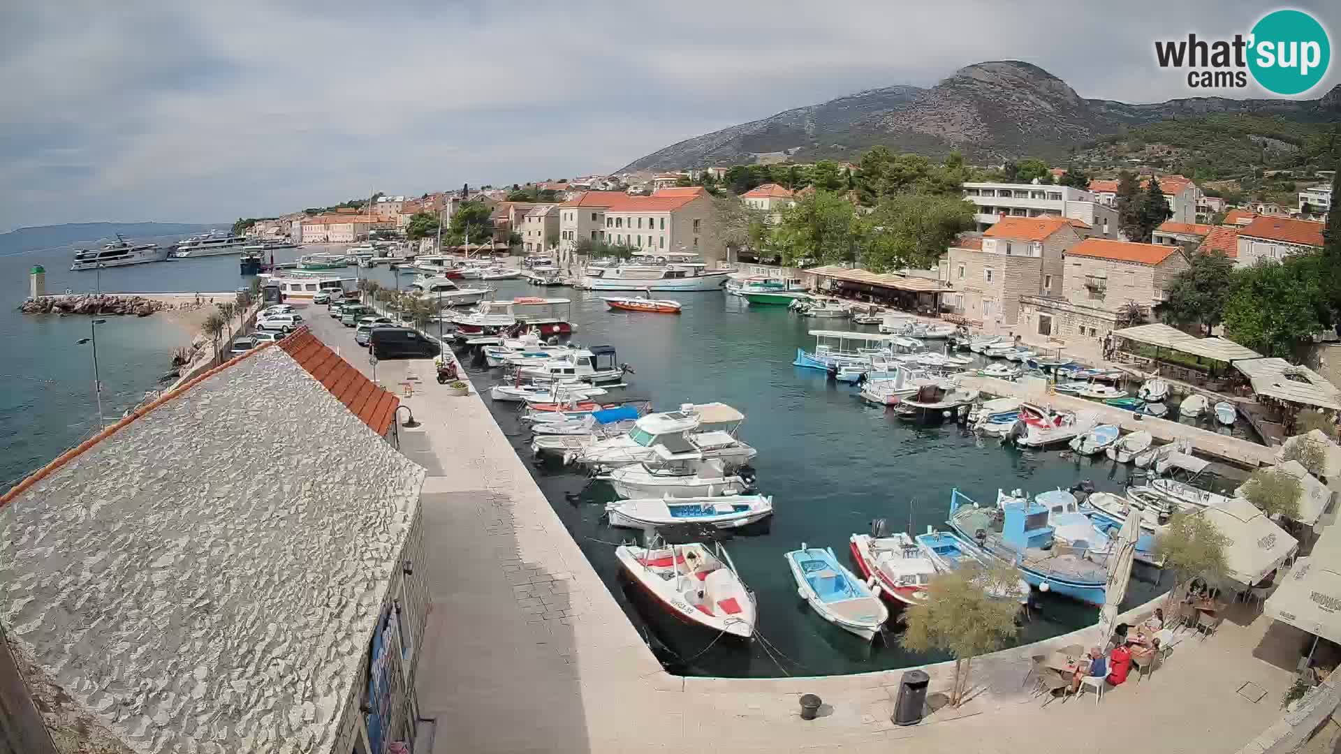 Webcam Bol Harbour – Live View of Bol Riva & Marina