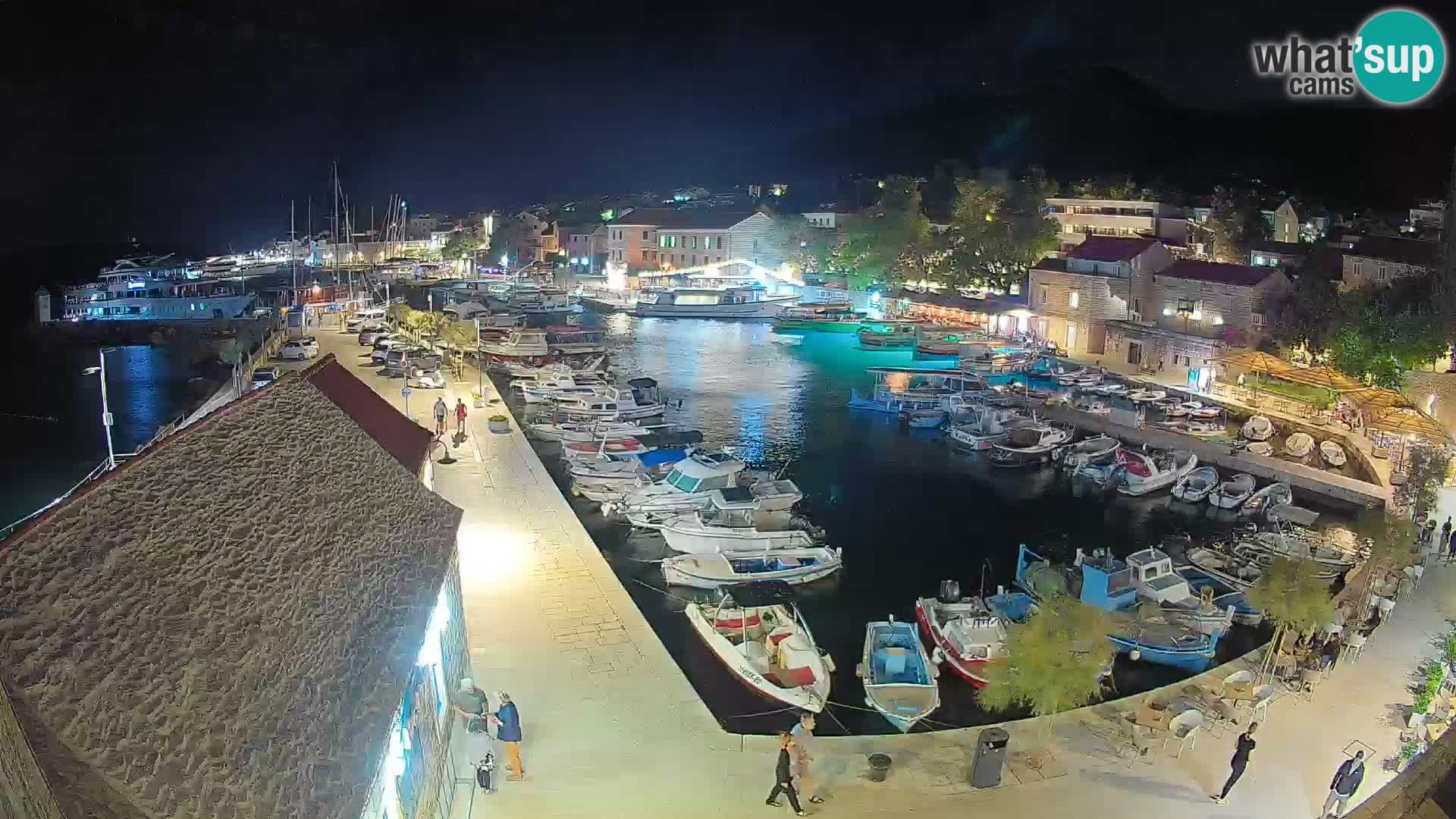 Webcam Bol Hafen – Liveblick auf Bol Riva & Marina
