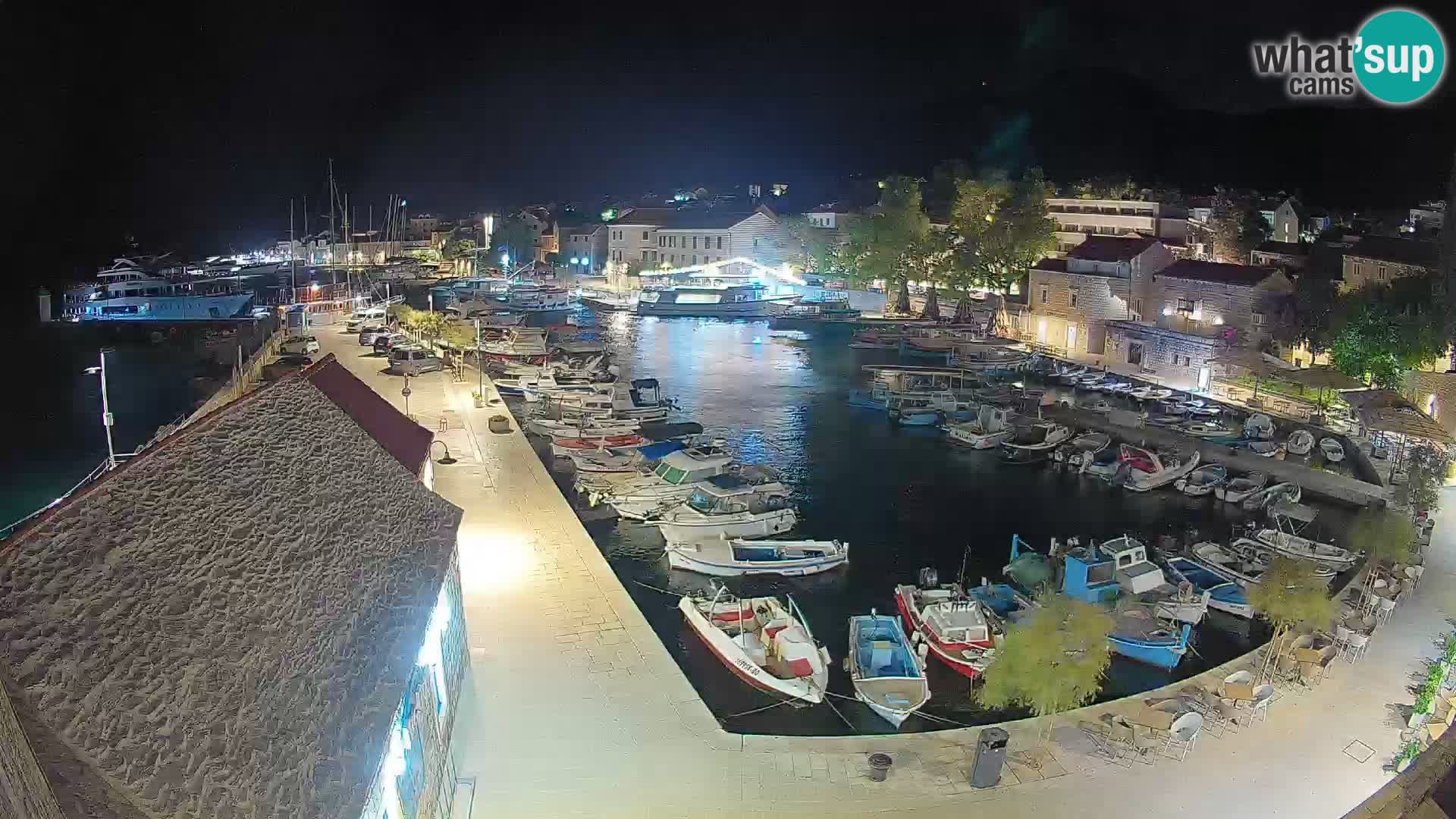 Webcam Bol Harbour – Live View of Bol Riva & Marina