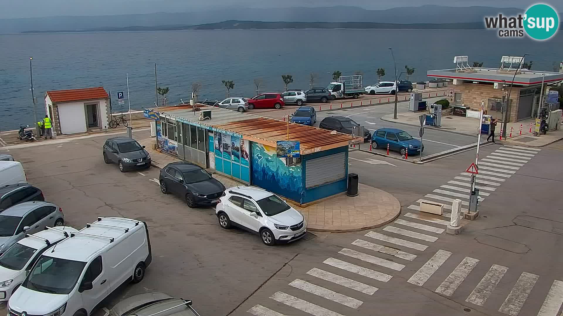 Webcam Bol Centro e Marina – Vista live dal porto di Bol