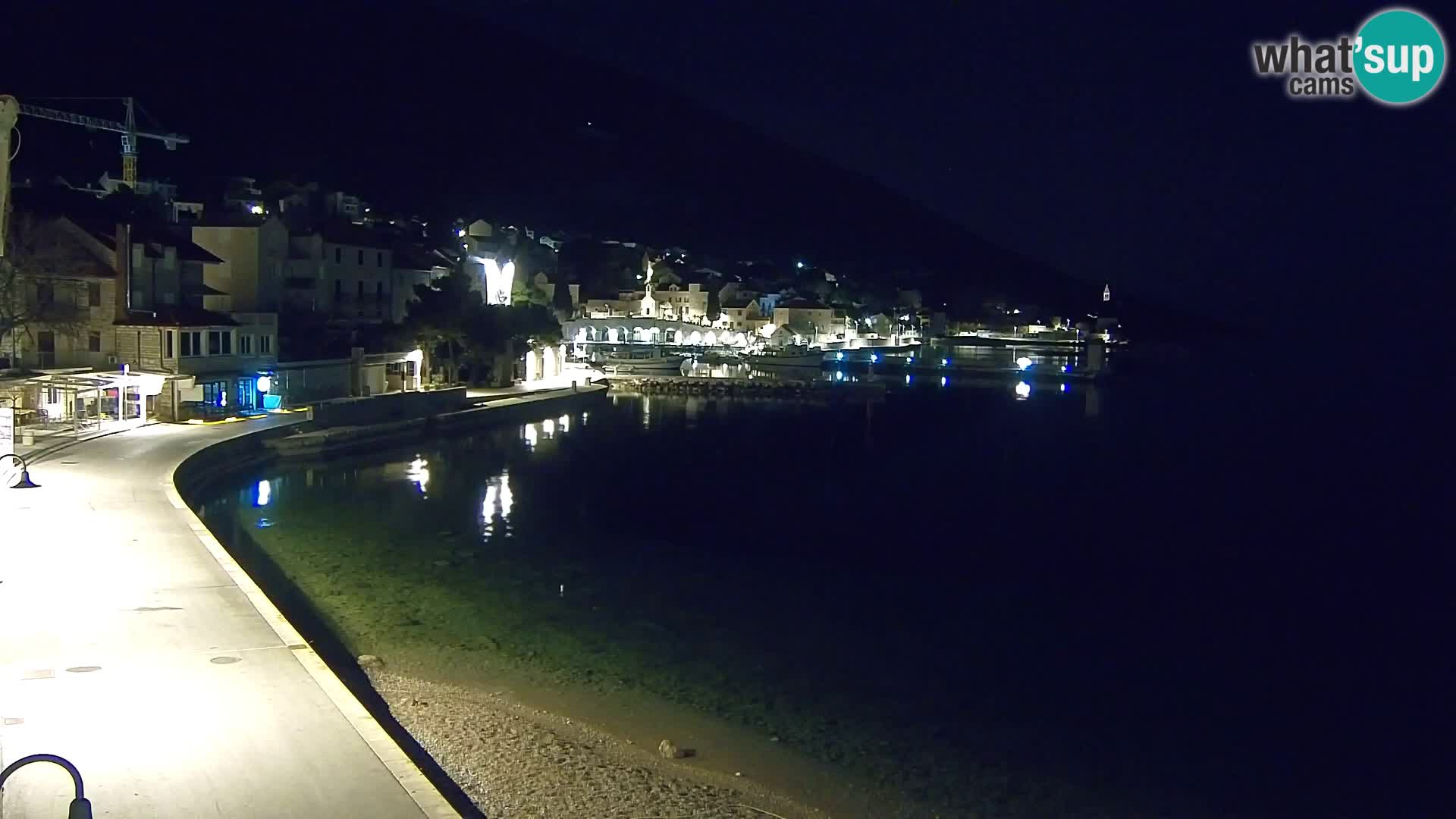 Webcam Bol Centro e Marina – Vista live dal porto di Bol