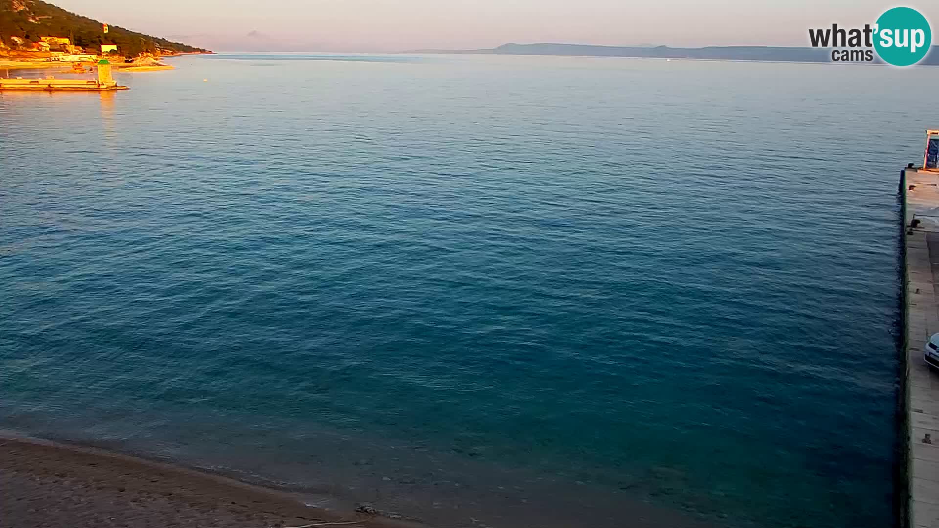 Webcam Bol Centro e Marina – Vista live dal porto di Bol