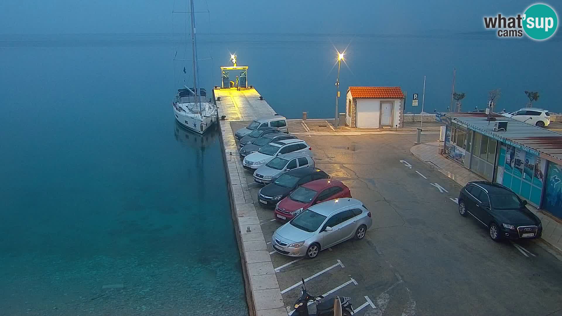 Webcam Bol Centre-Ville & Marina – Vue en direct depuis Bol, île de Brač