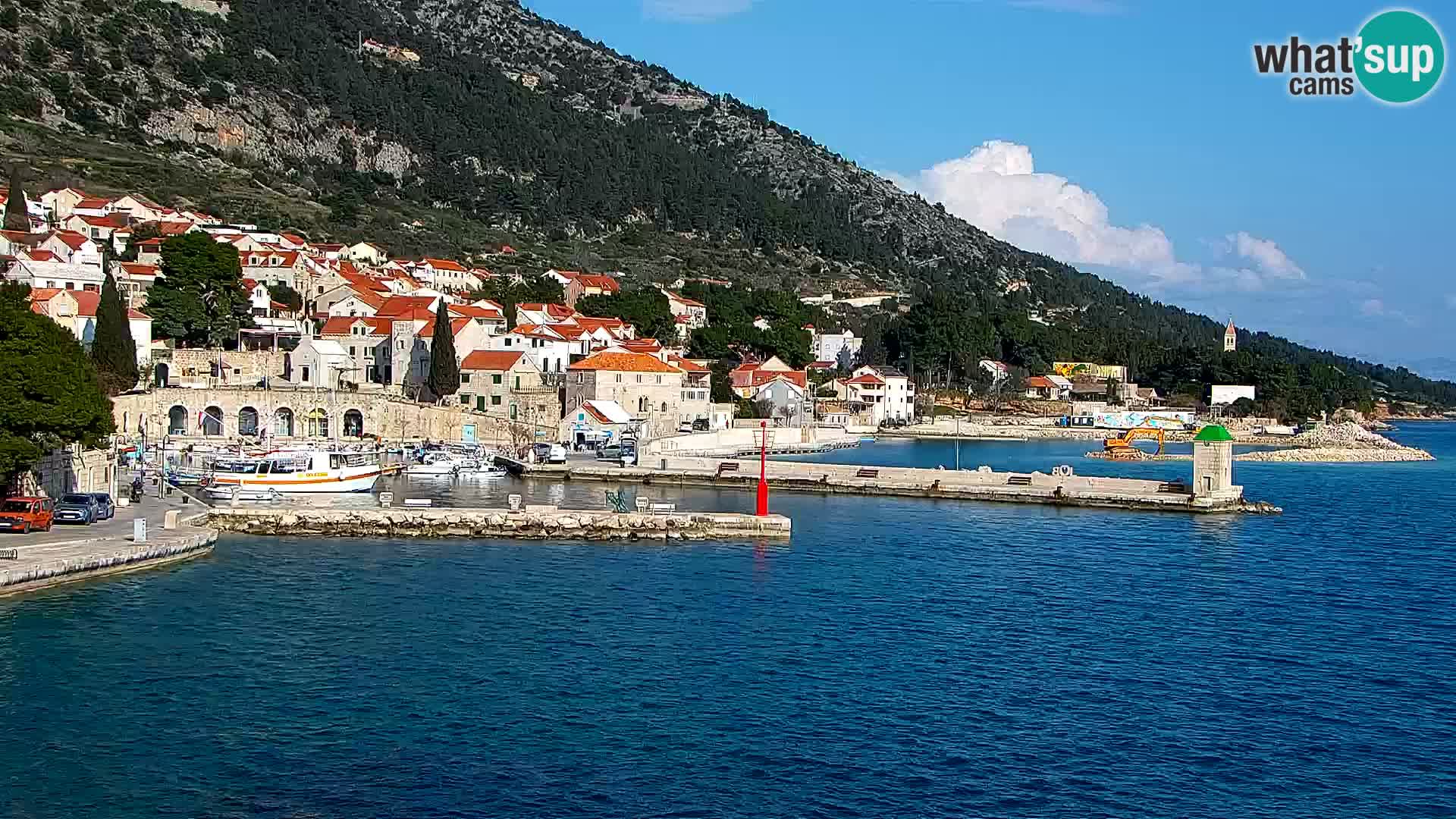Webcam Bol Hafen & Ortszentrum – Liveblick aus Bol auf der Insel Brač