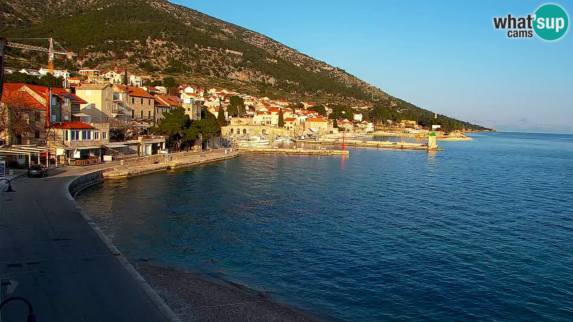 Webcam Bol Hafen & Ortszentrum – Liveblick aus Bol auf der Insel Brač