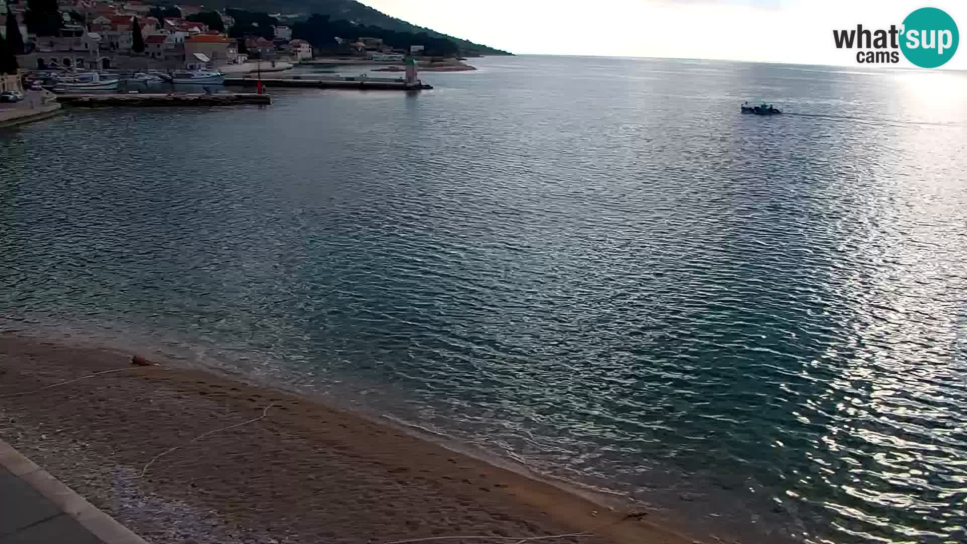Webcam Bol Centro e Marina – Vista live dal porto di Bol