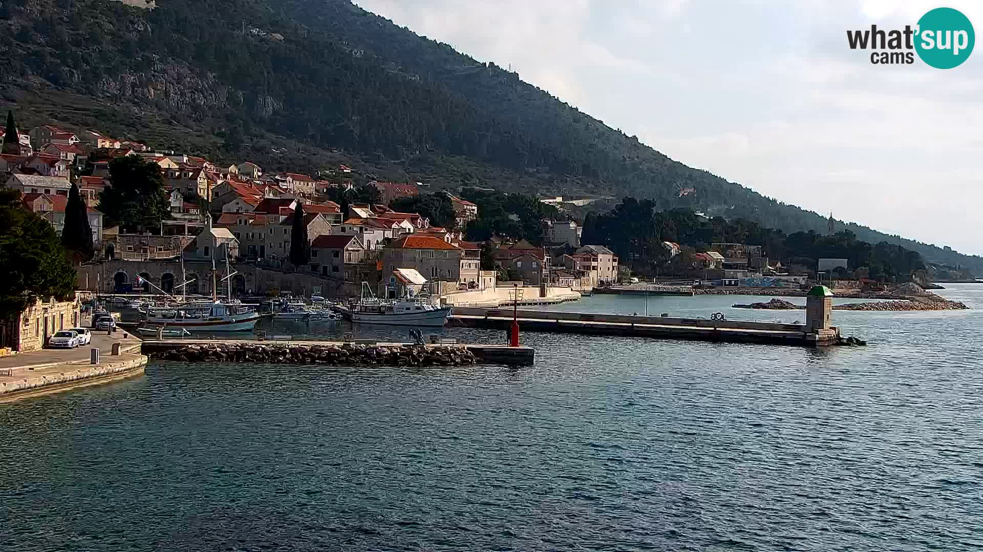 Webcam Bol Town Center & Marina – Live View from Bol, Brač