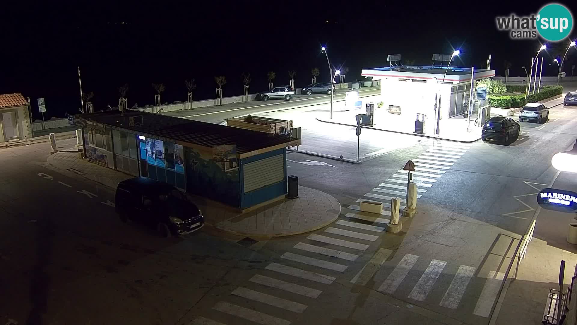 Webcam Bol Centro e Marina – Vista live dal porto di Bol