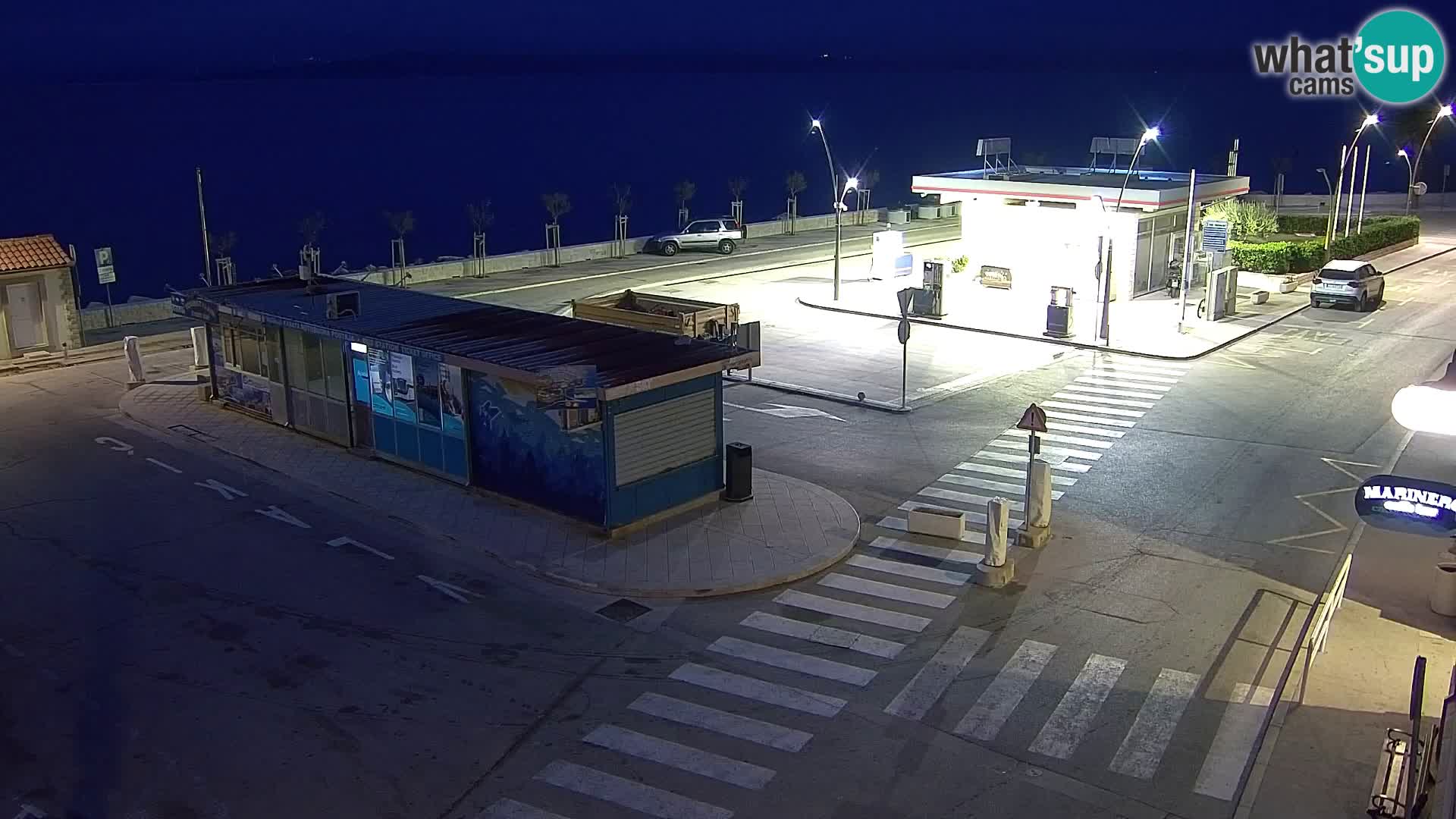 Webcam Bol Centro e Marina – Vista live dal porto di Bol