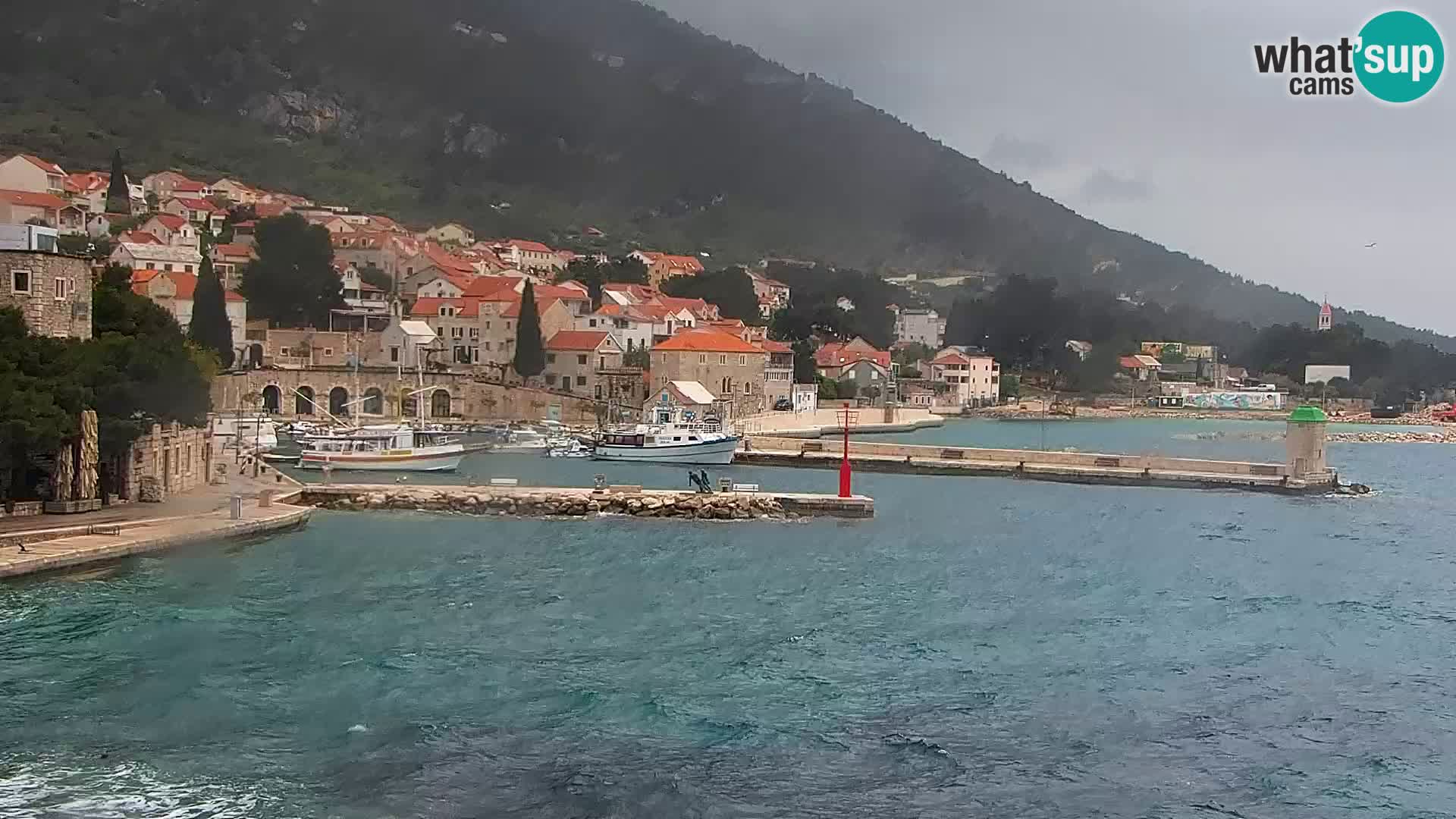 Webcam Bol Hafen & Ortszentrum – Liveblick aus Bol auf der Insel Brač