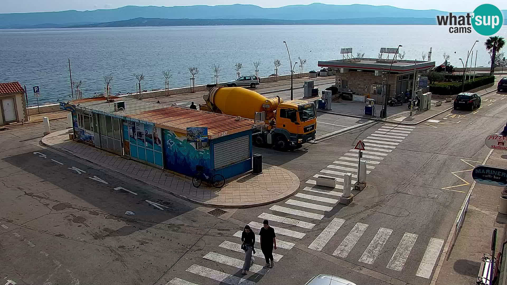 Webcam Bol Town Center & Marina – Live View from Bol, Brač