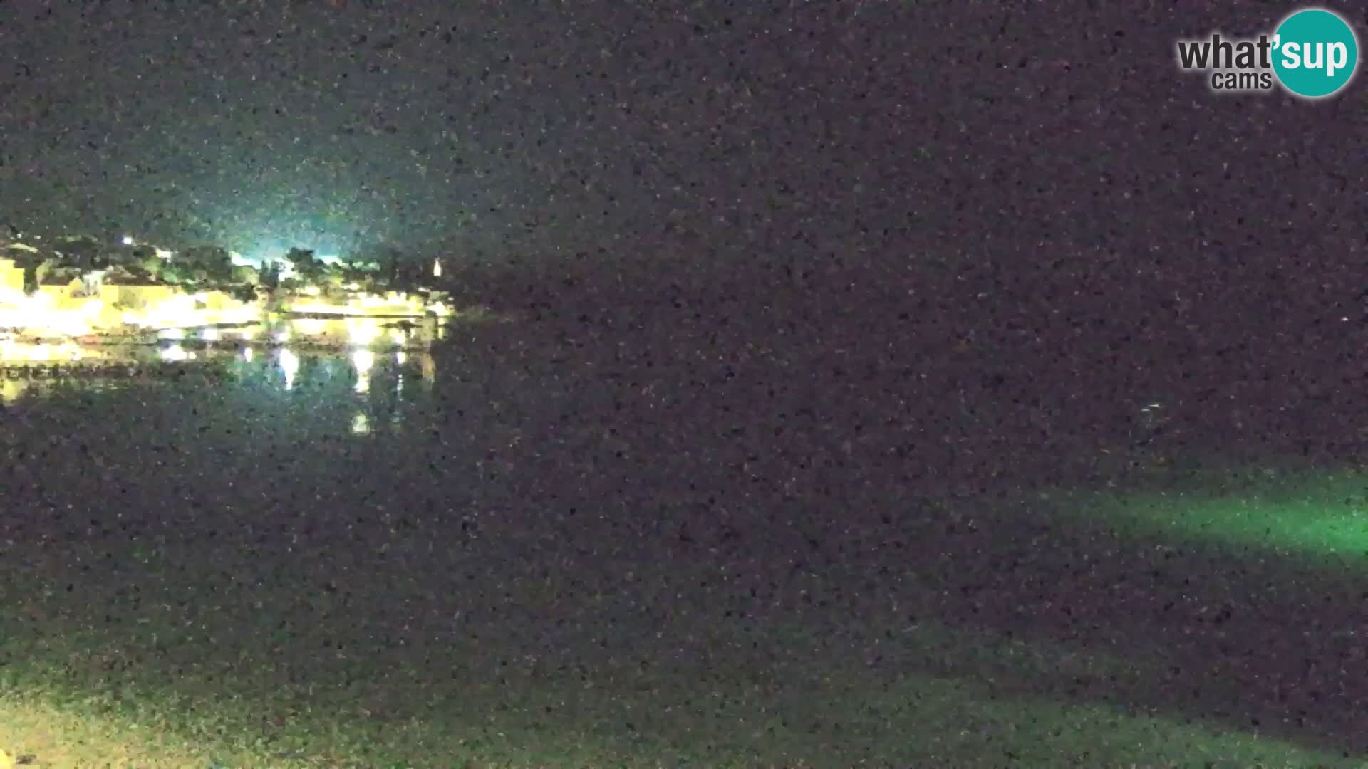 Webcam Bol Hafen & Ortszentrum – Liveblick aus Bol auf der Insel Brač