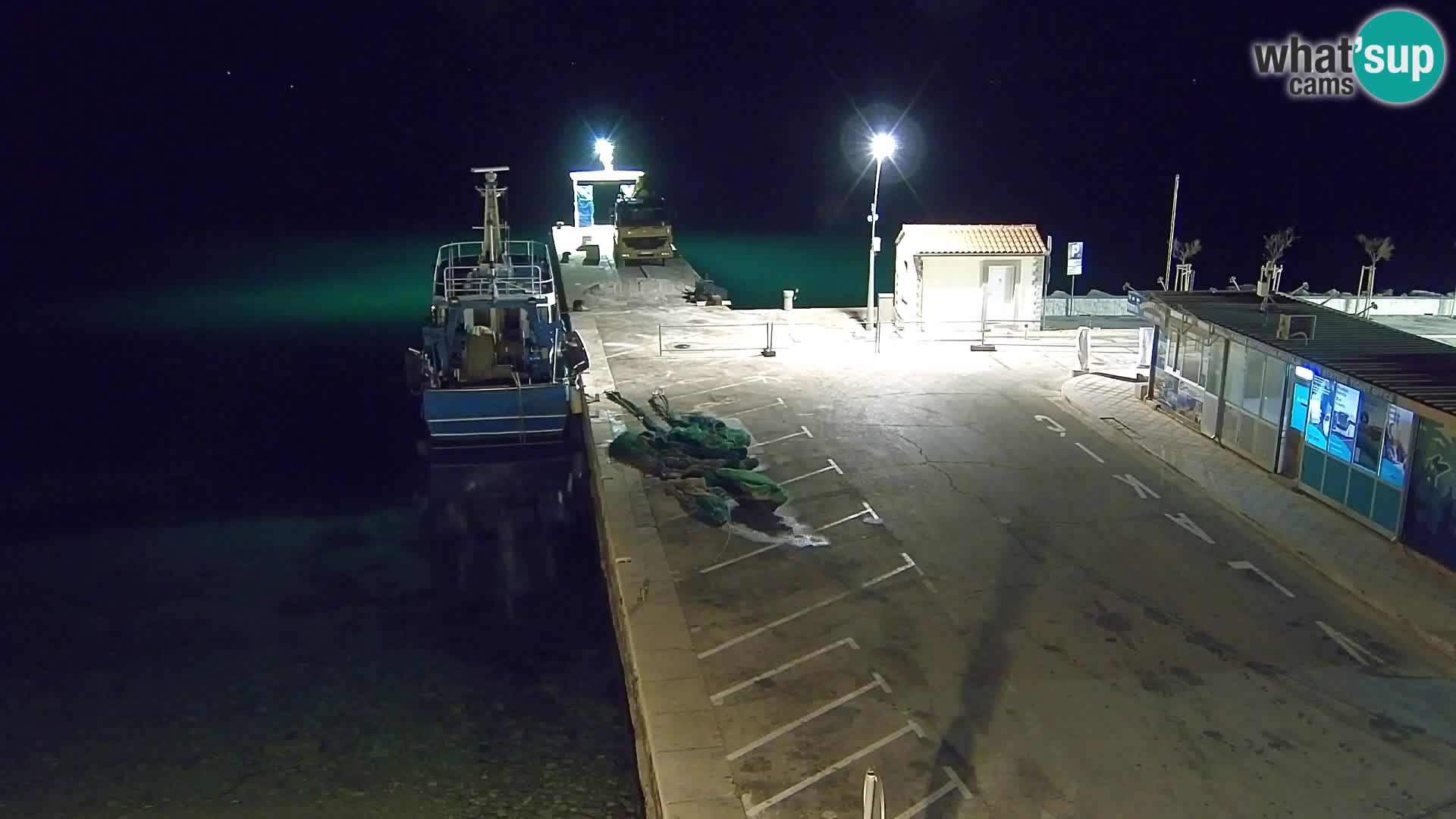 Webcam Bol Town Center & Marina – Live View from Bol, Brač