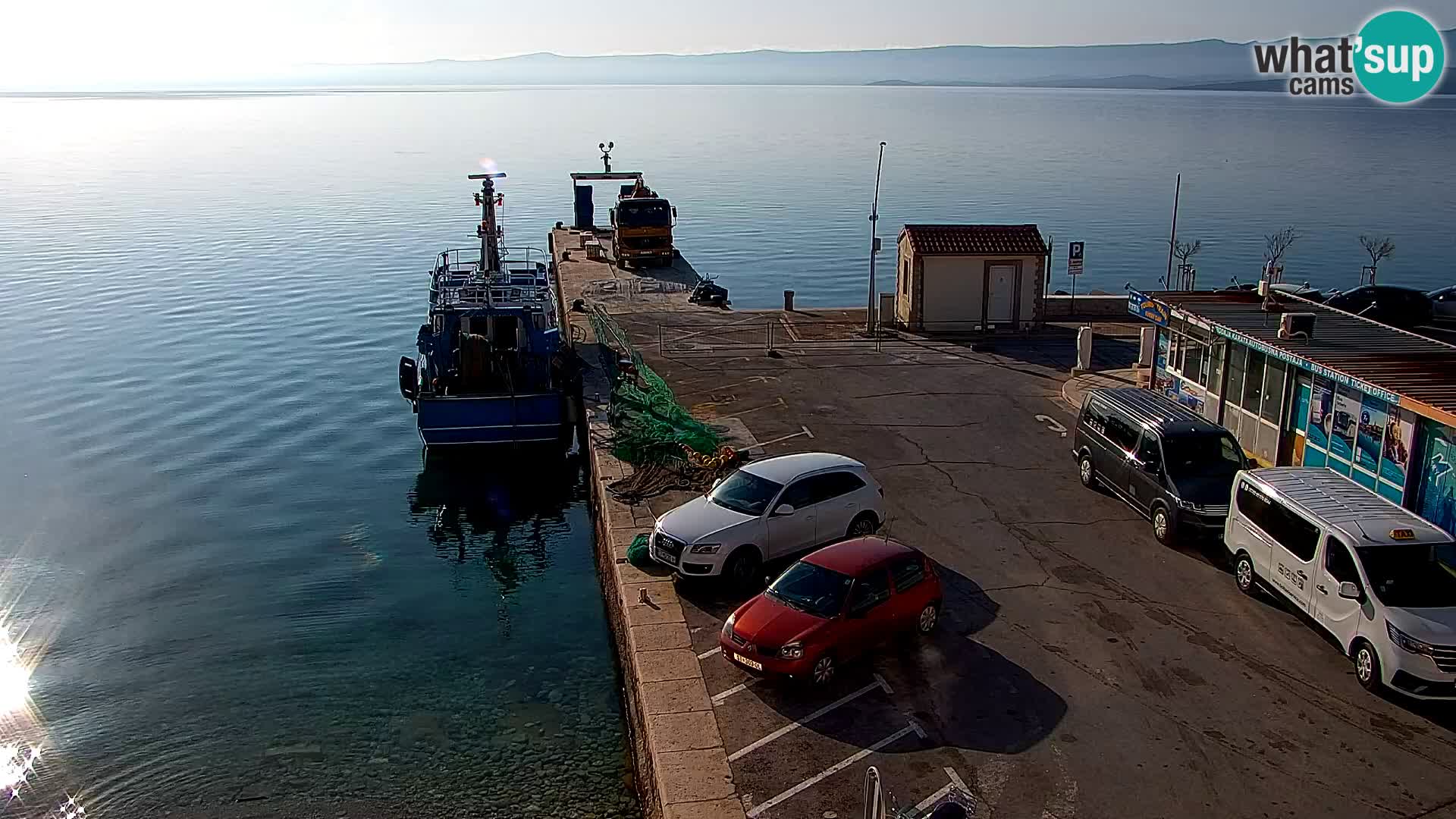 Webcam Bol Town Center & Marina – Live View from Bol, Brač