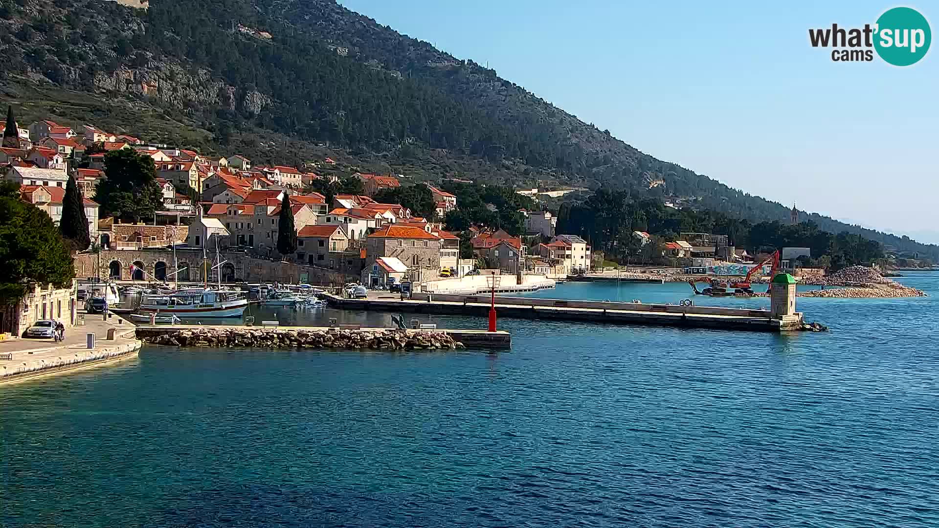 Webcam Bol Town Center & Marina – Live View from Bol, Brač