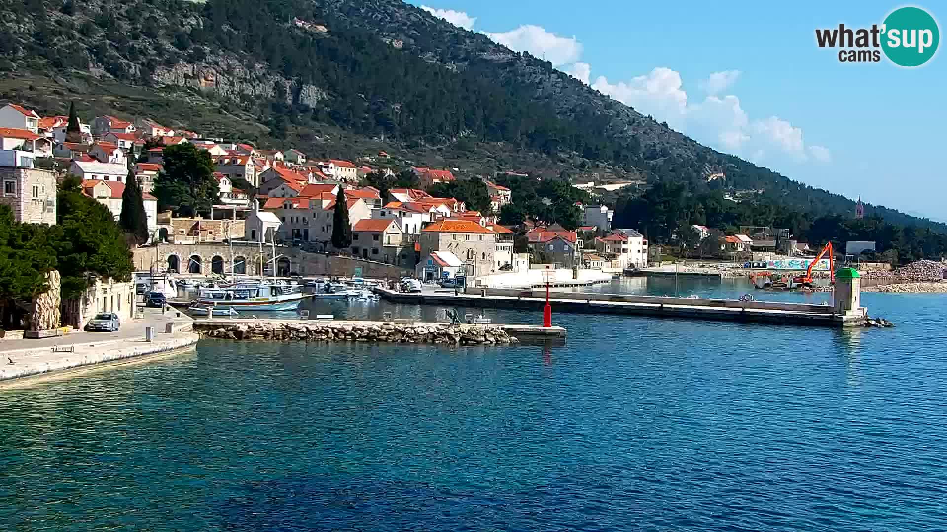 Webcam Bol Town Center & Marina – Live View from Bol, Brač