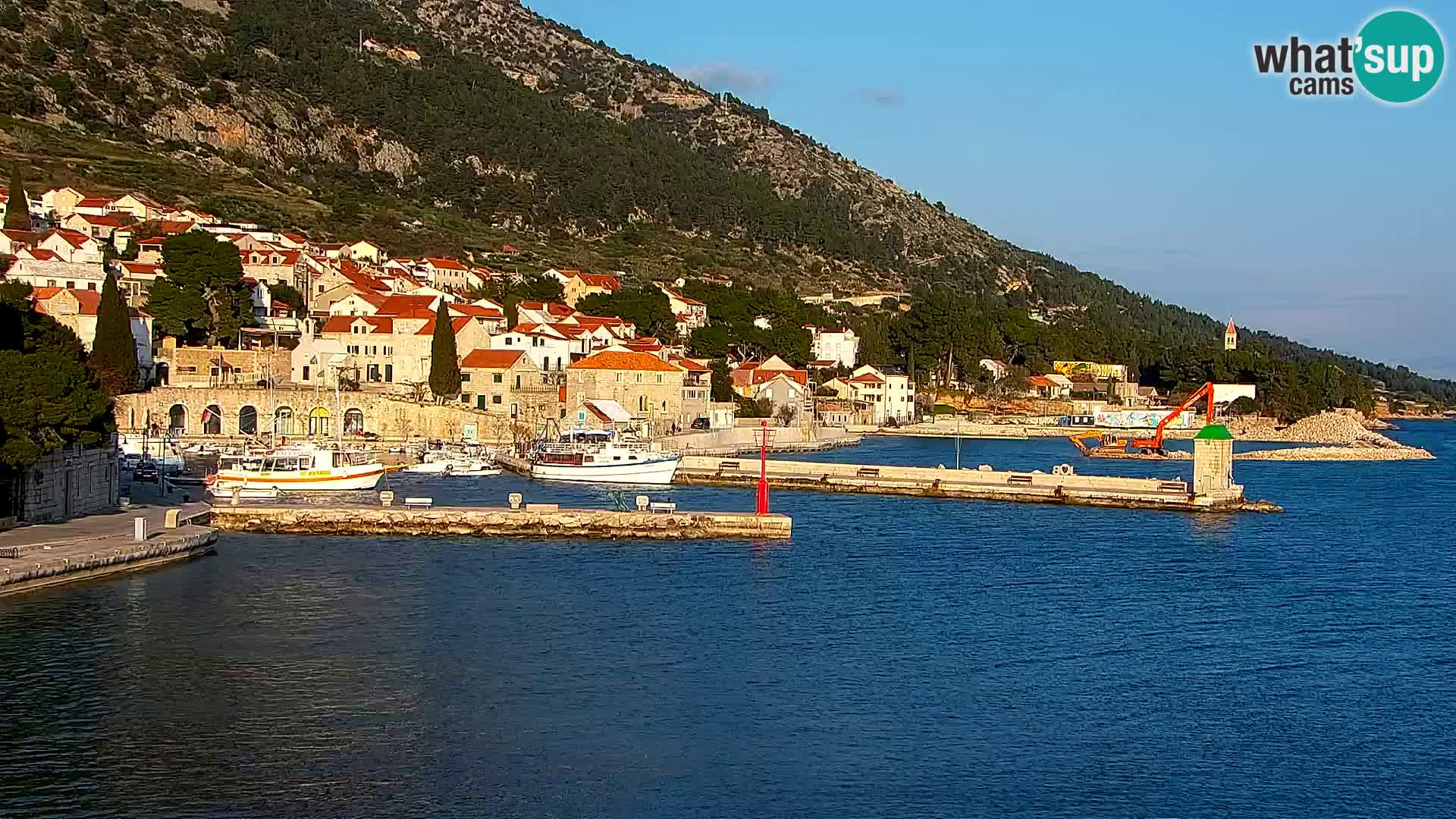Webcam Bol Centre-Ville & Marina – Vue en direct depuis Bol, île de Brač