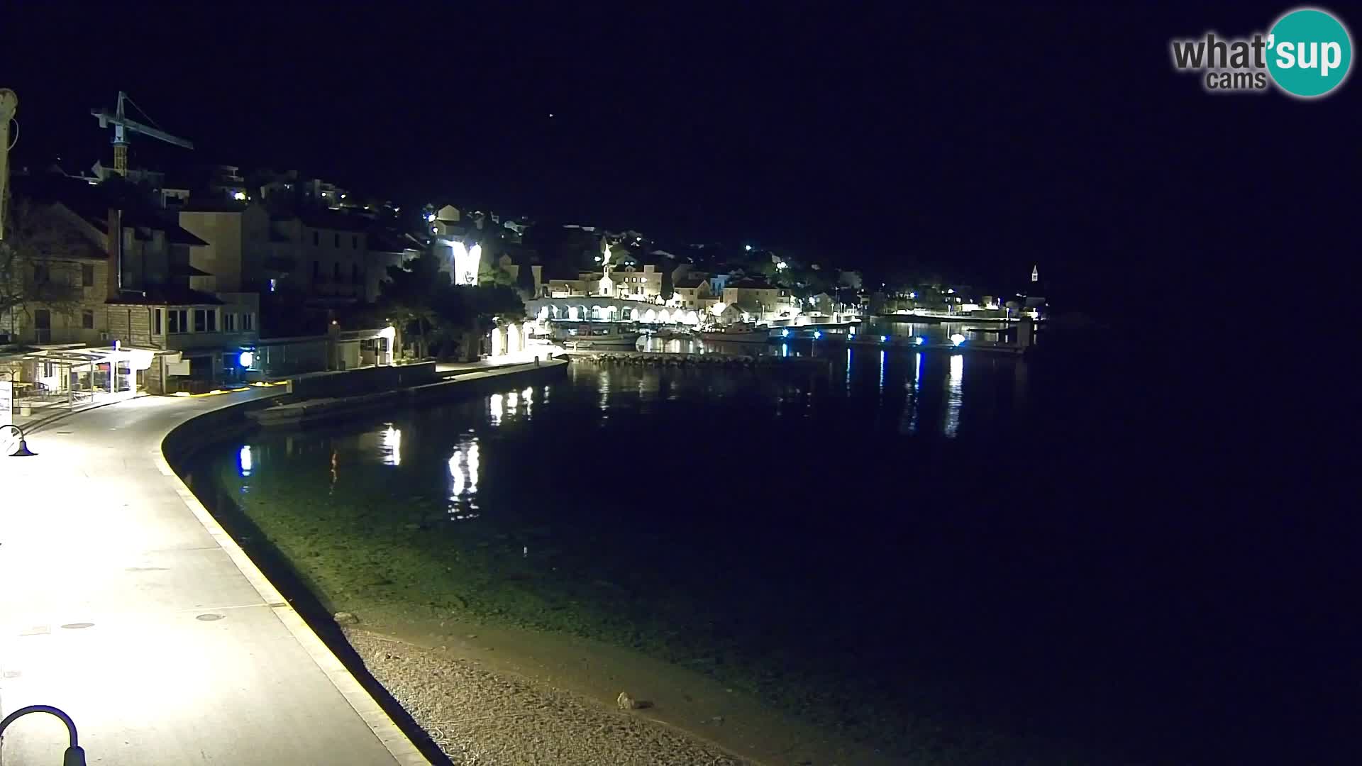 Webcam Bol Centro e Marina – Vista live dal porto di Bol