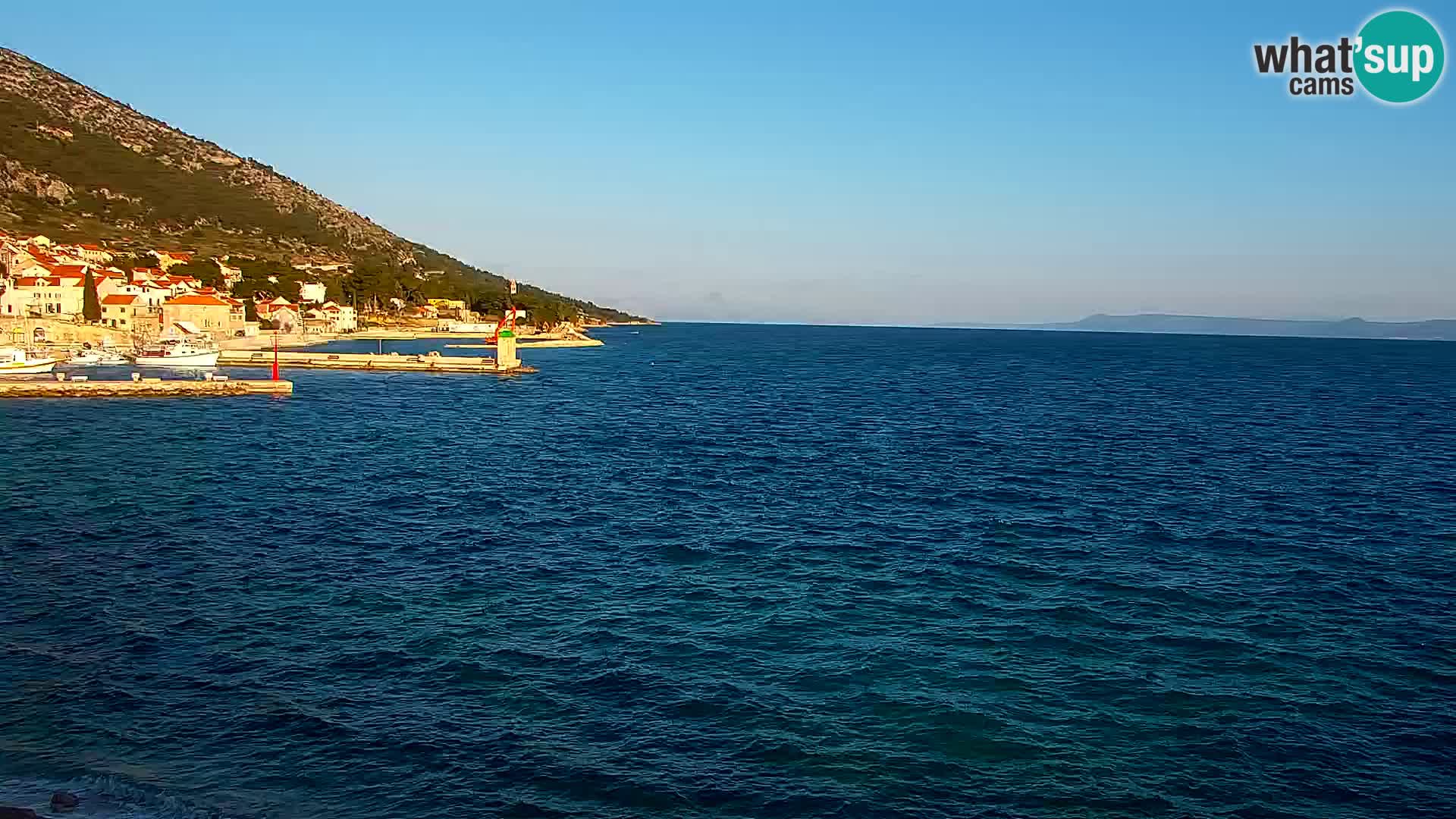 Webcam Bol Town Center & Marina – Live View from Bol, Brač