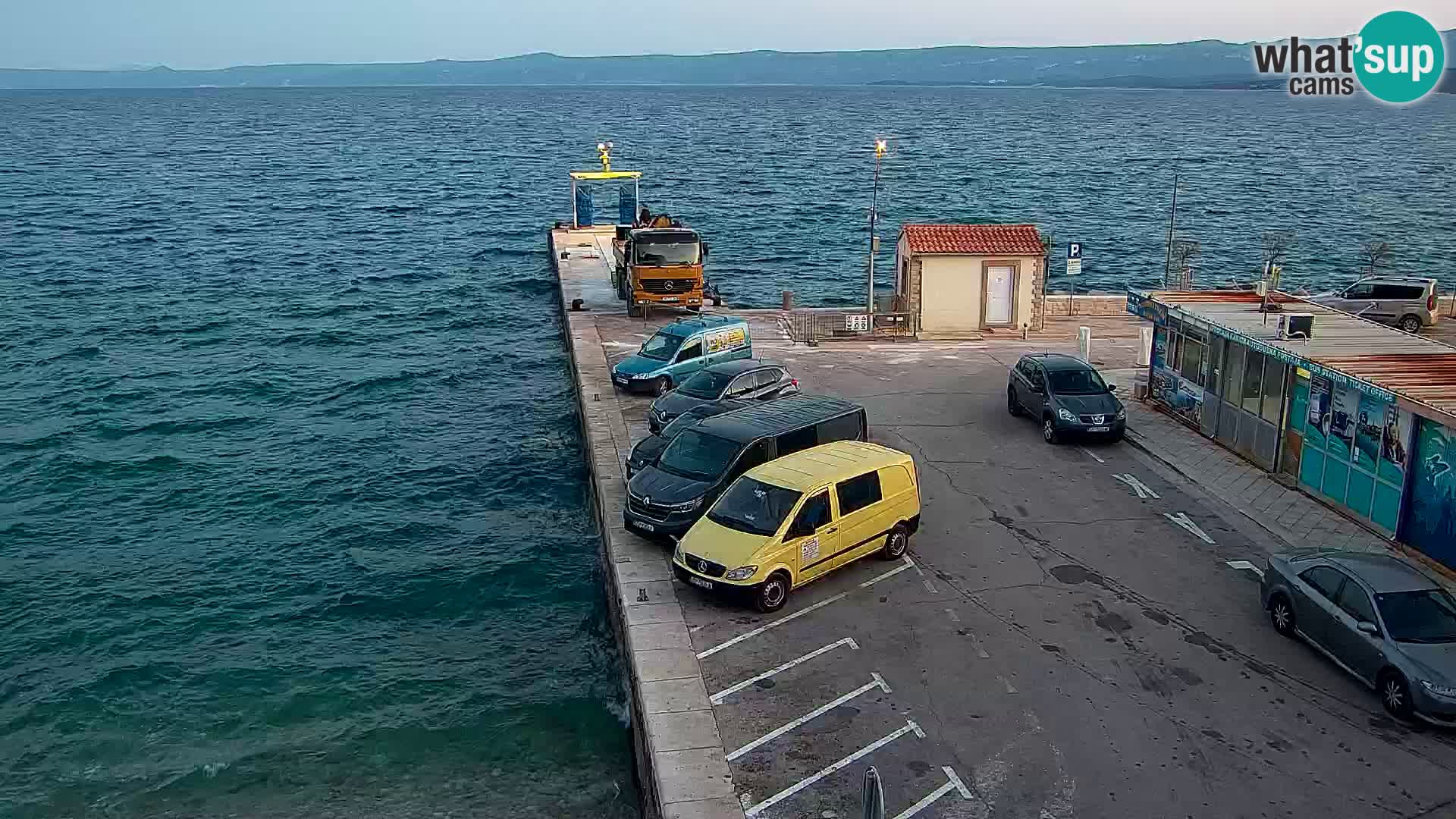 Webcam Bol Town Center & Marina – Live View from Bol, Brač