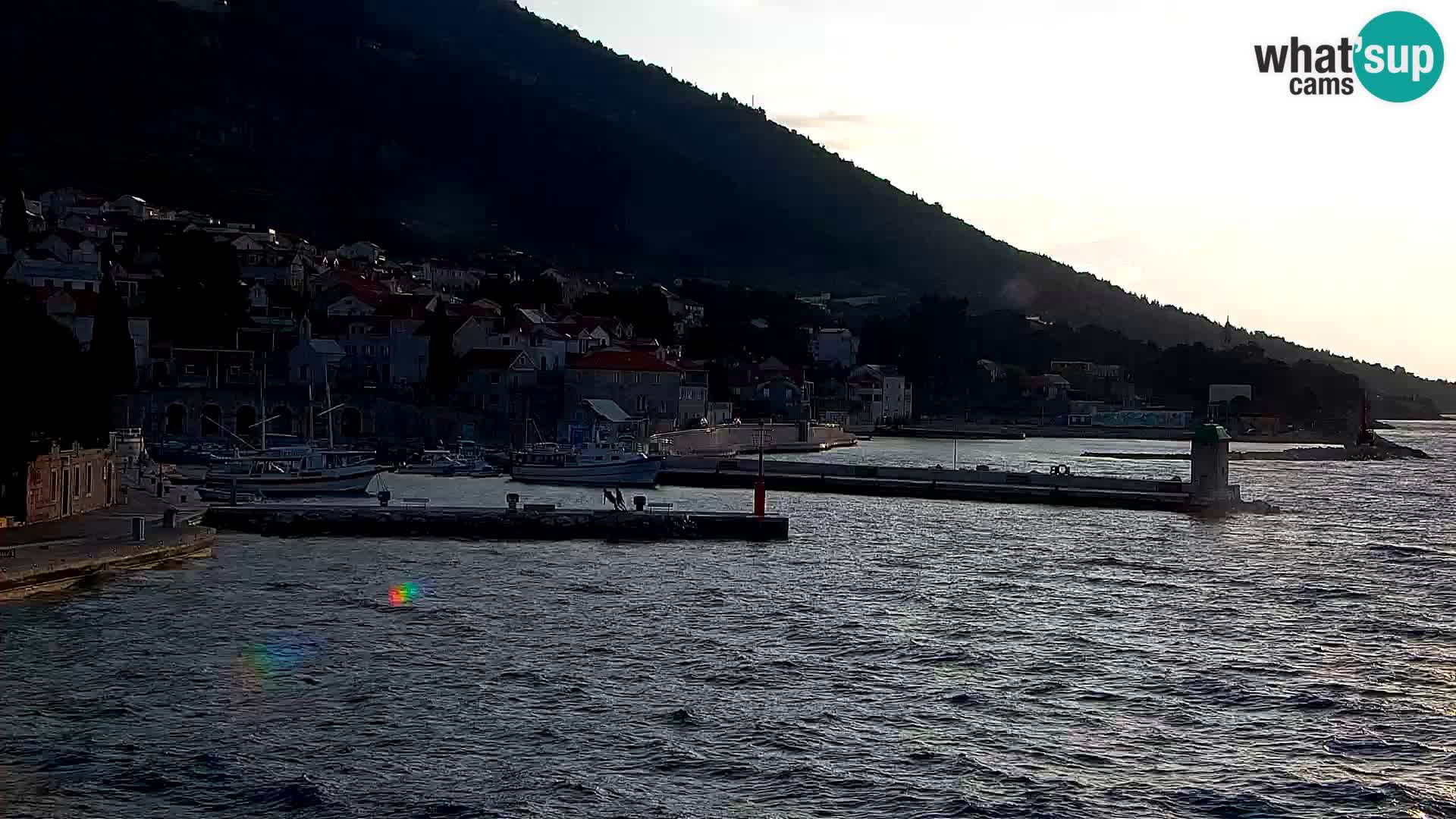 Webcam Bol Town Center & Marina – Live View from Bol, Brač