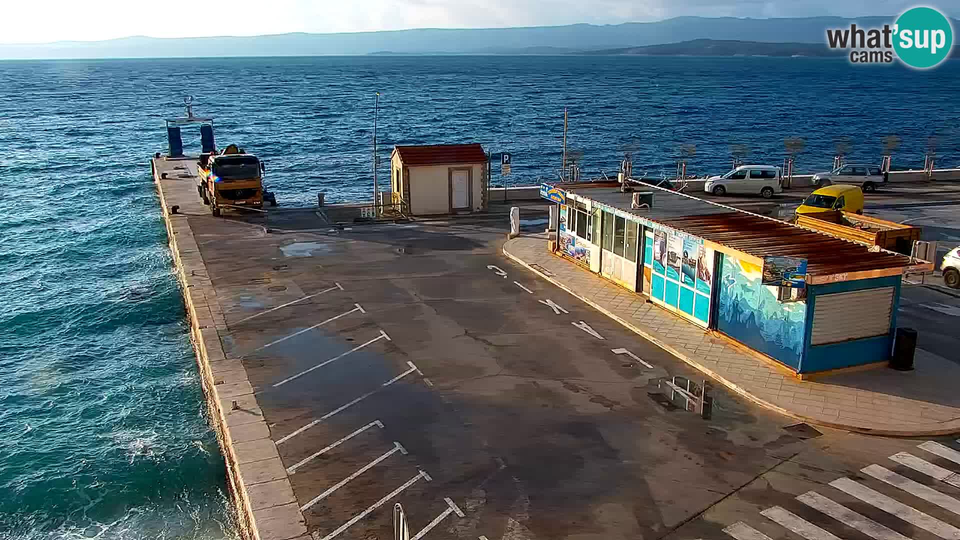 Webcam Bol Hafen & Ortszentrum – Liveblick aus Bol auf der Insel Brač