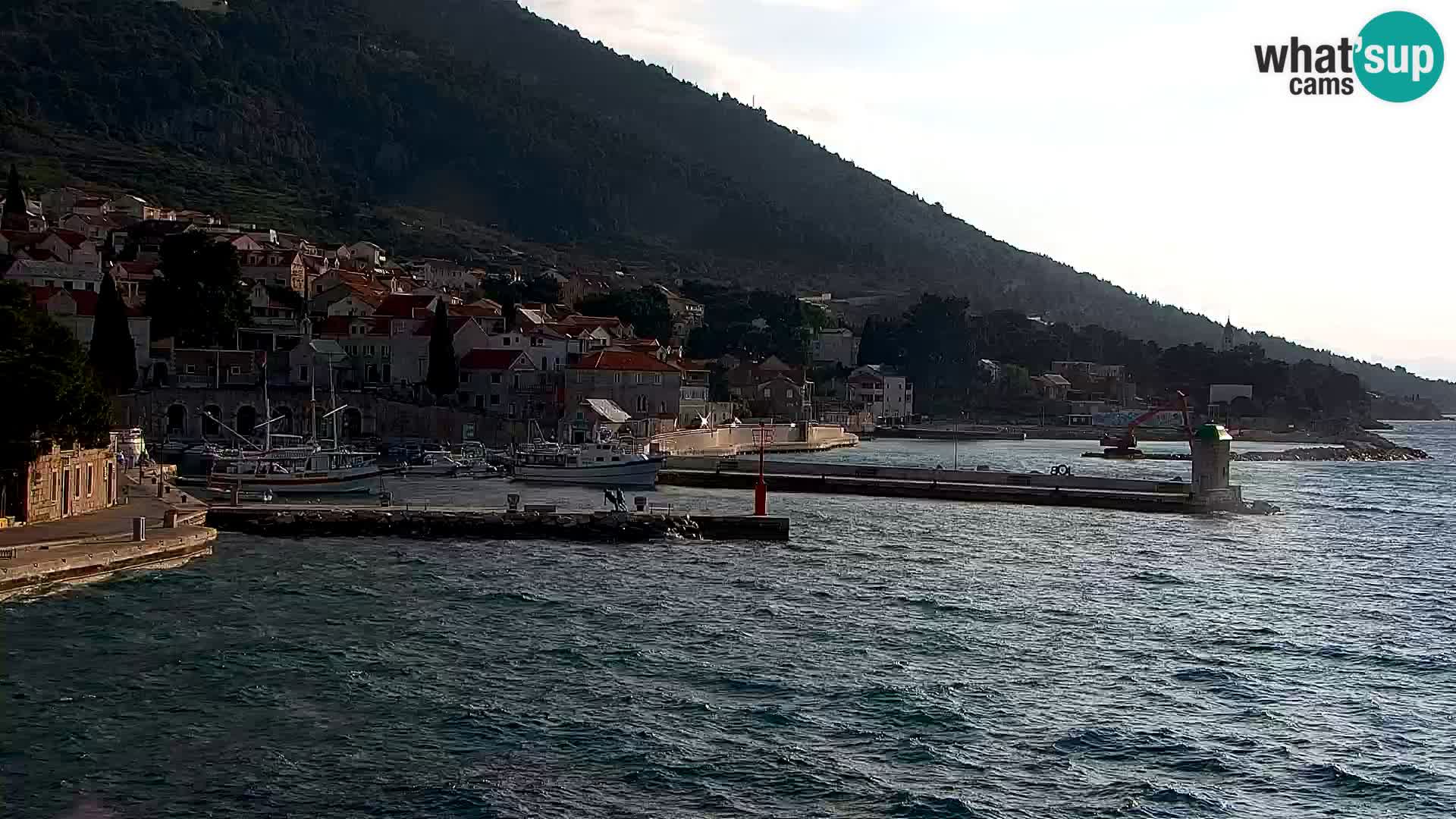 Webcam Bol Town Center & Marina – Live View from Bol, Brač