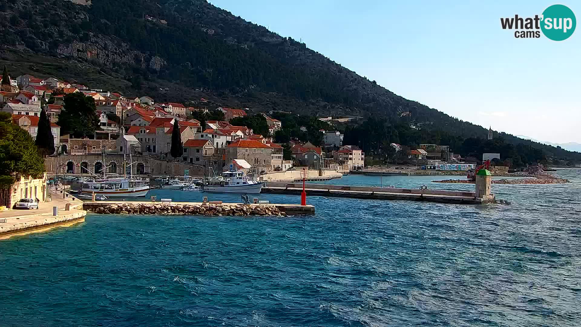 Webcam Bol Town Center & Marina – Live View from Bol, Brač