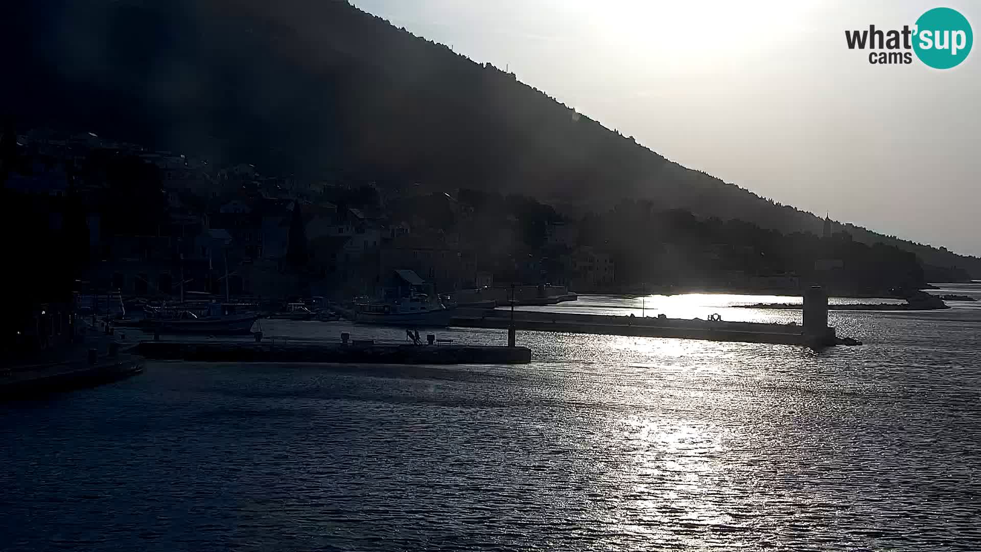 Webcam Bol Town Center & Marina – Live View from Bol, Brač