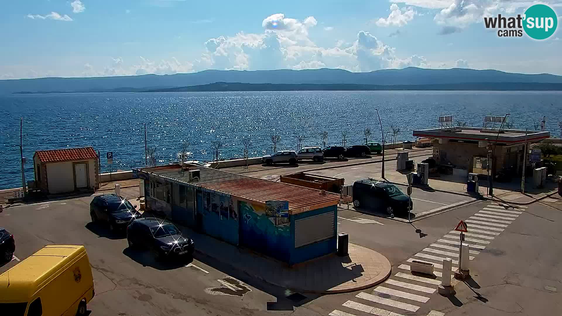 Webcam Bol Town Center & Marina – Live View from Bol, Brač
