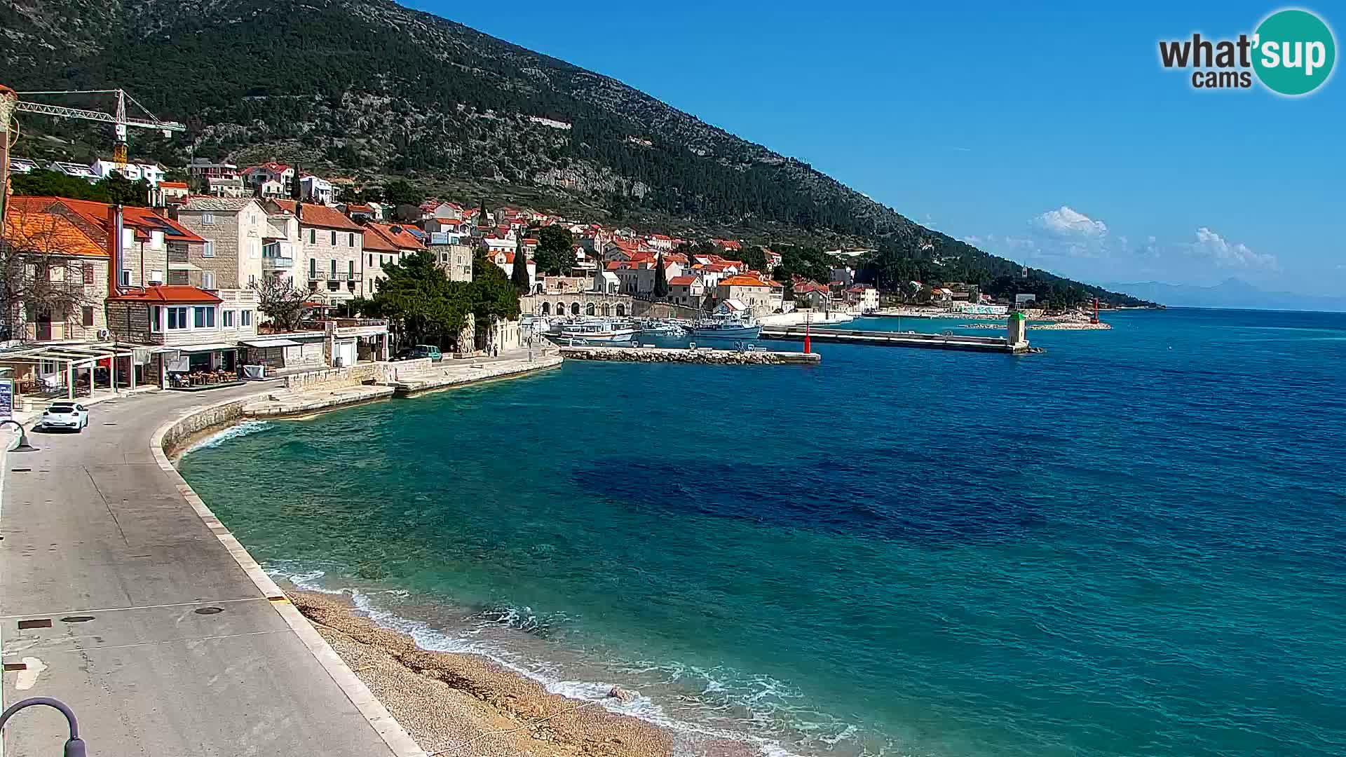 Webcam Bol Hafen & Ortszentrum – Liveblick aus Bol auf der Insel Brač