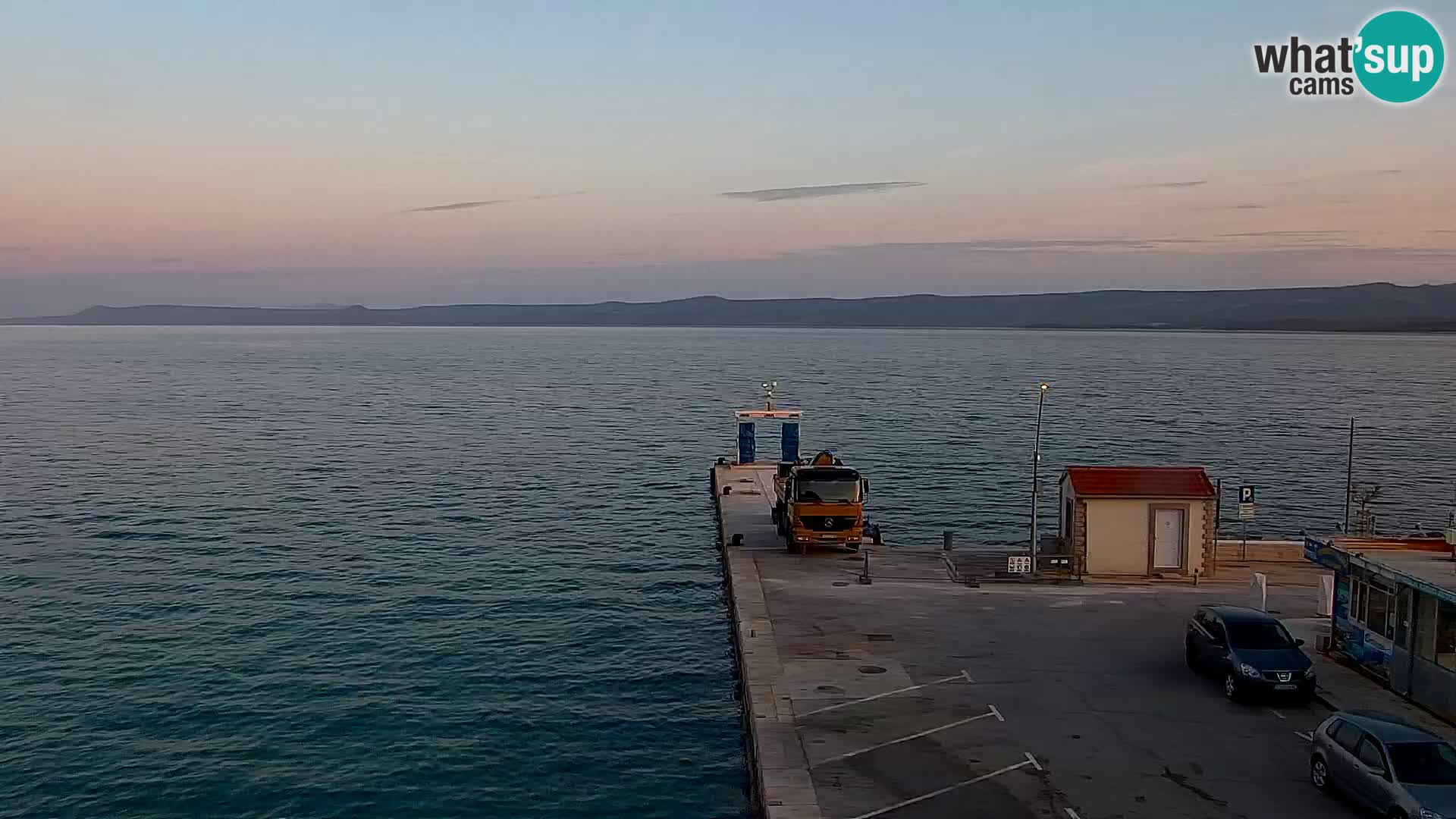 Webcam Bol Town Center & Marina – Live View from Bol, Brač