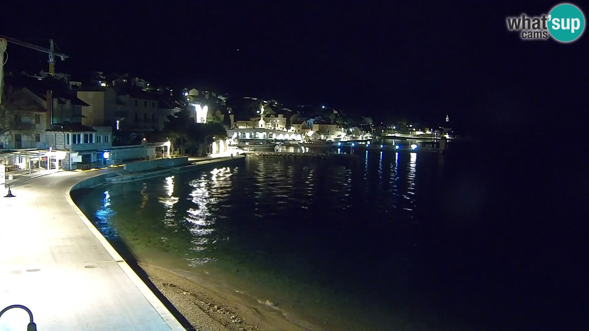 Webcam Bol Centro e Marina – Vista live dal porto di Bol