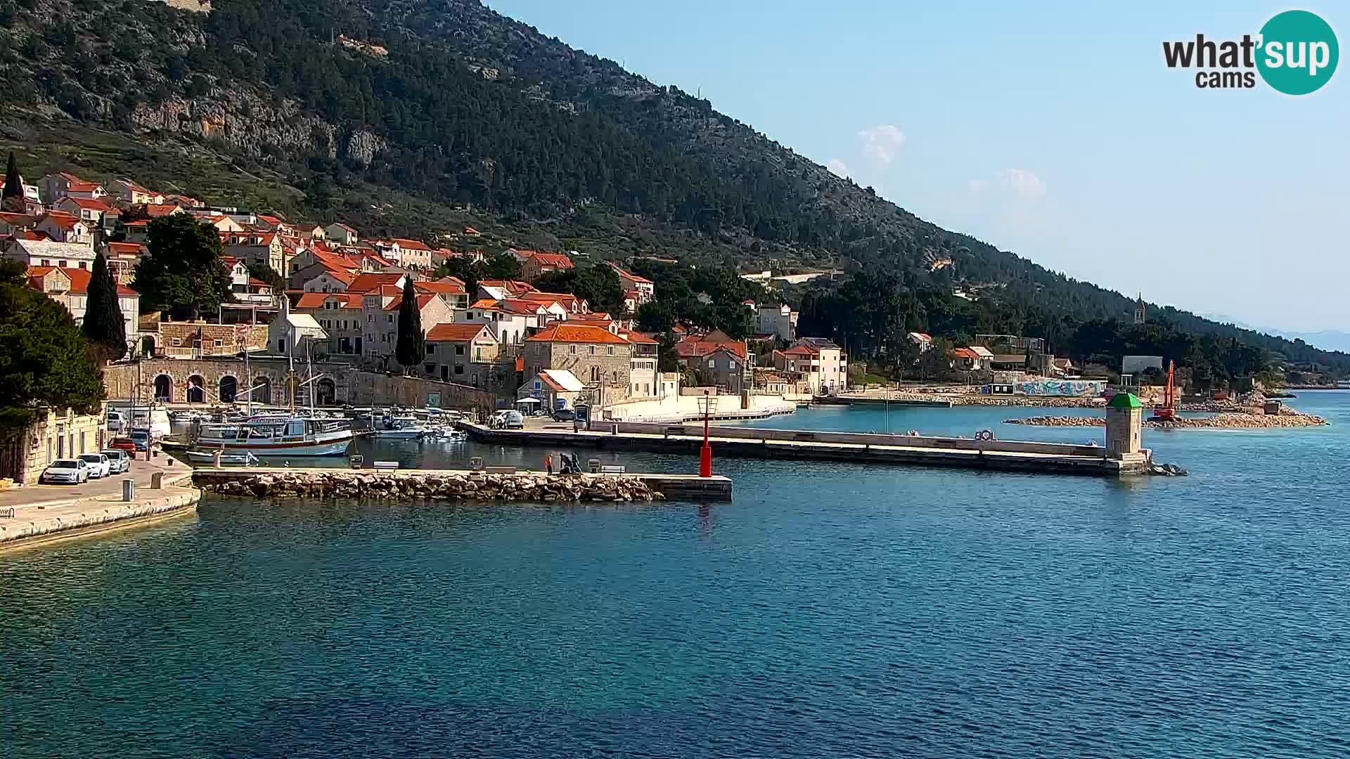 Webcam Bol Town Center & Marina – Live View from Bol, Brač