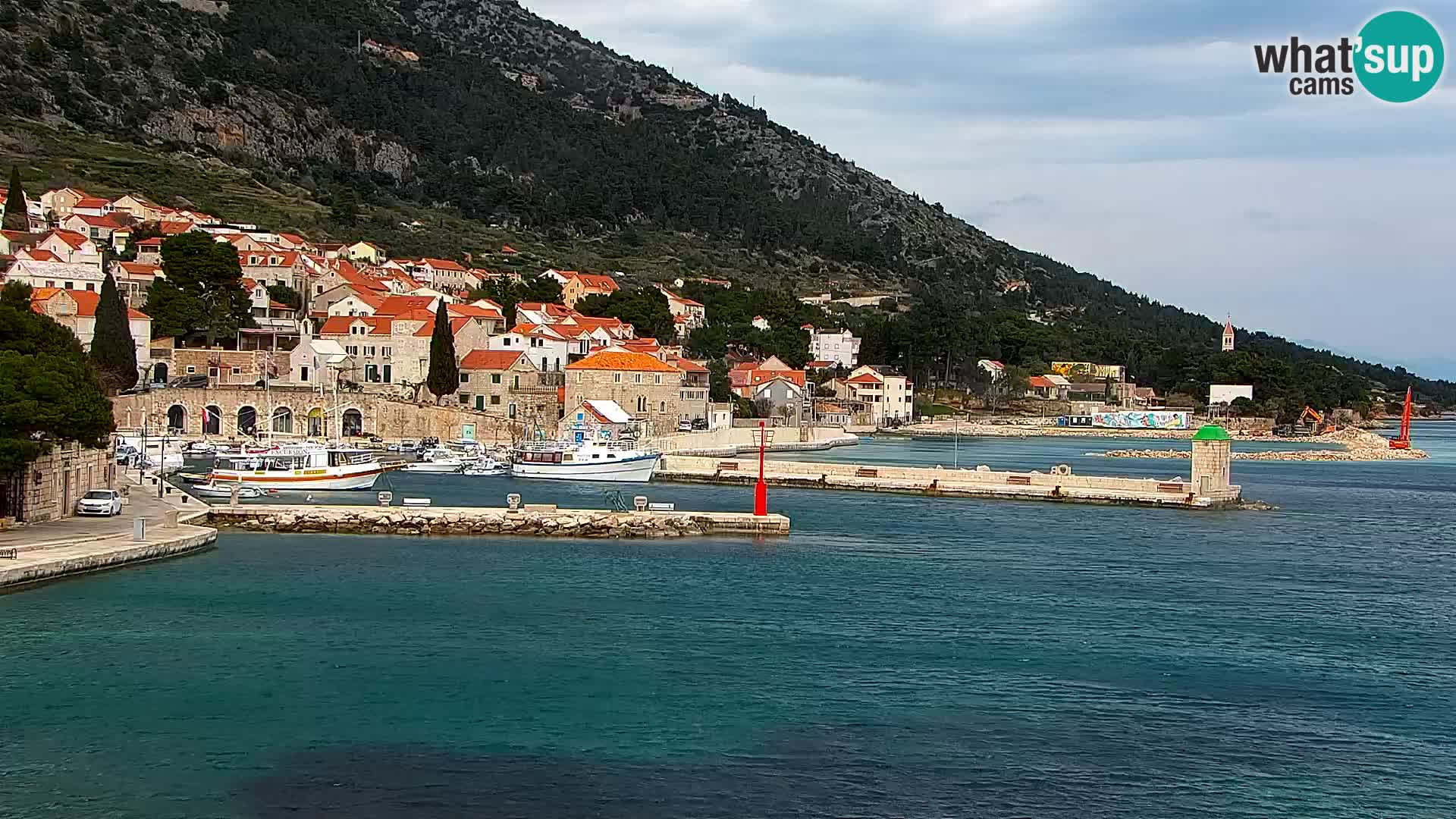 Webcam Bol Town Center & Marina – Live View from Bol, Brač
