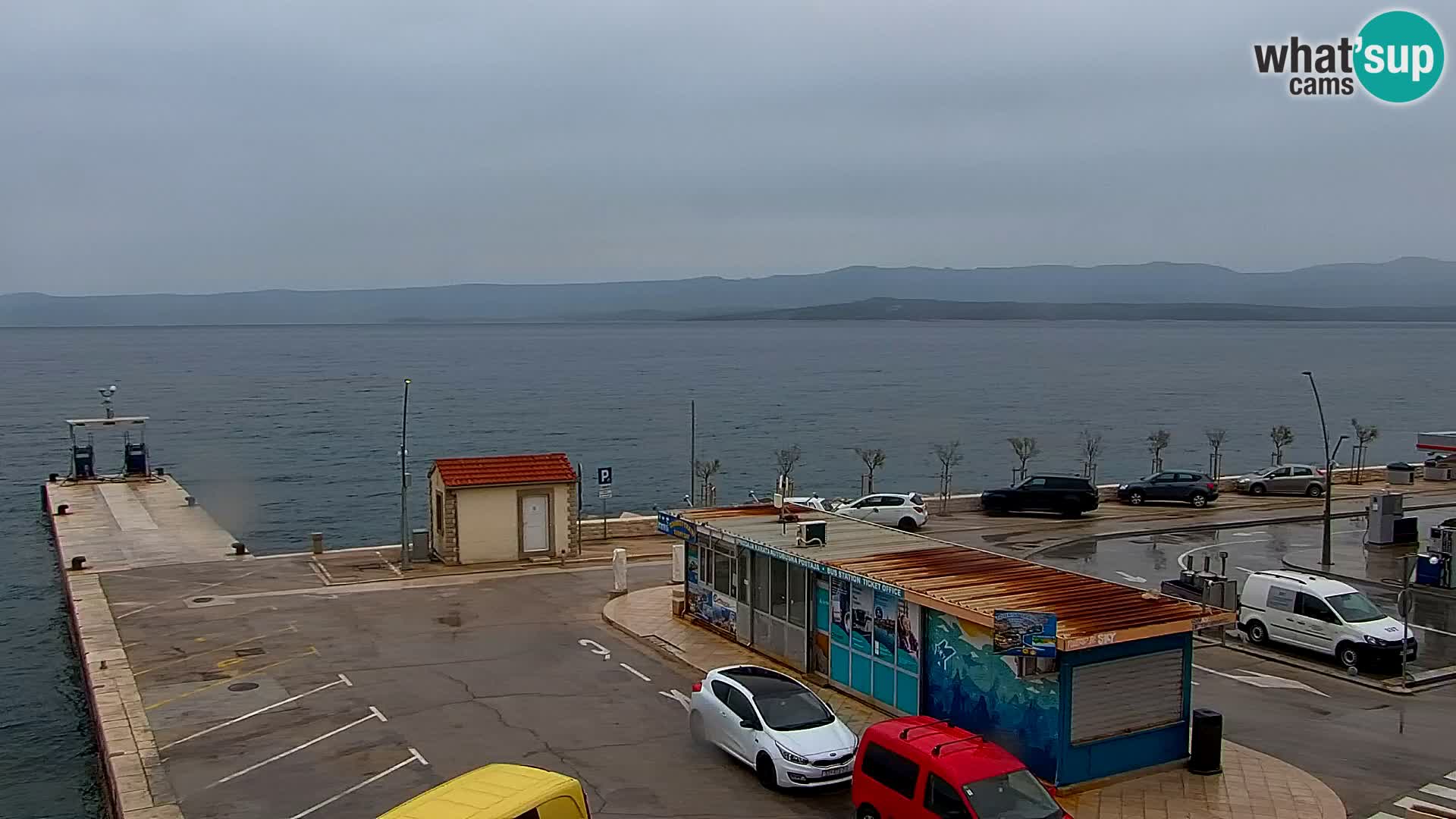 Webcam Bol Centro e Marina – Vista live dal porto di Bol