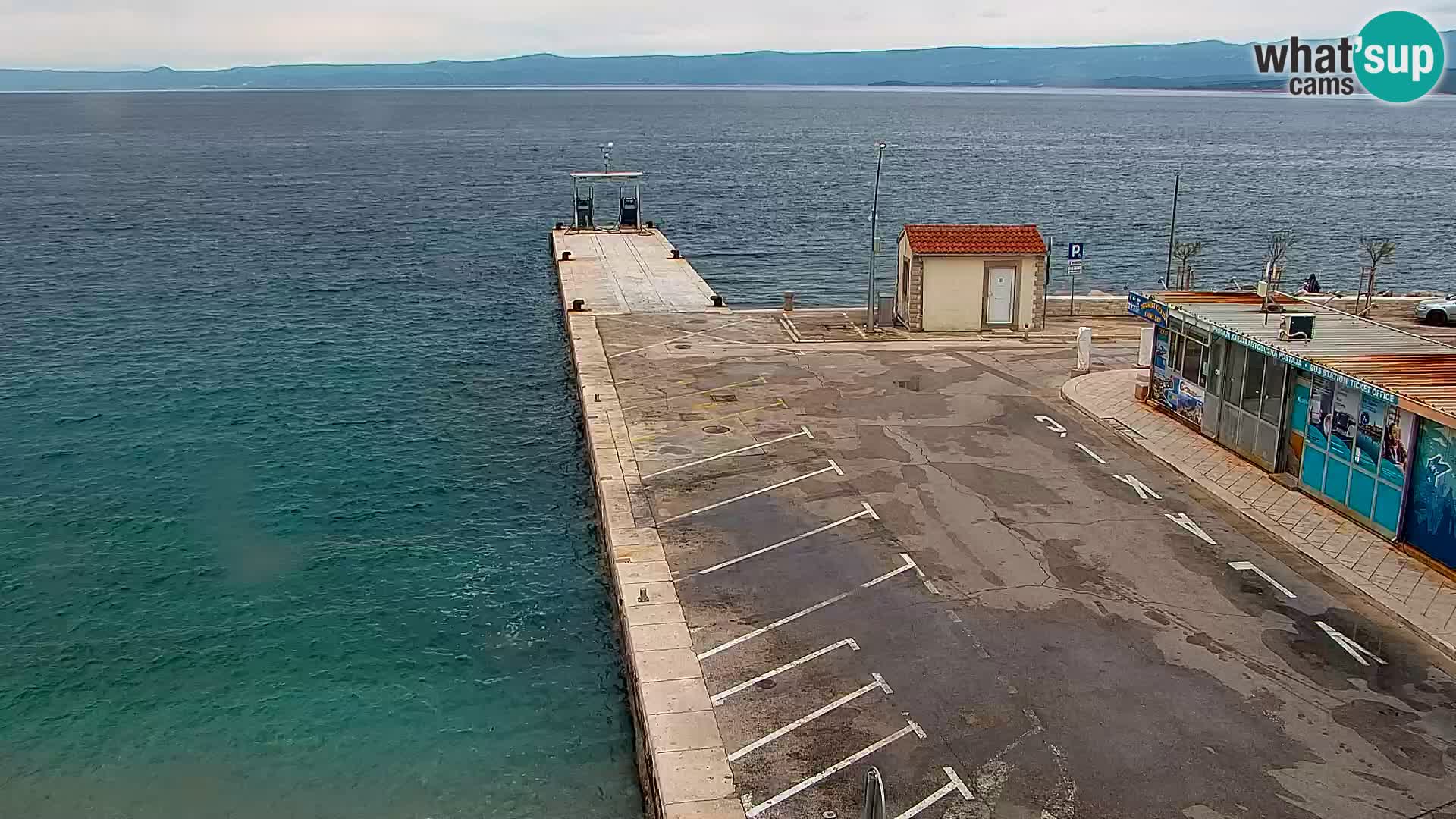 Webcam Bol Hafen & Ortszentrum – Liveblick aus Bol auf der Insel Brač