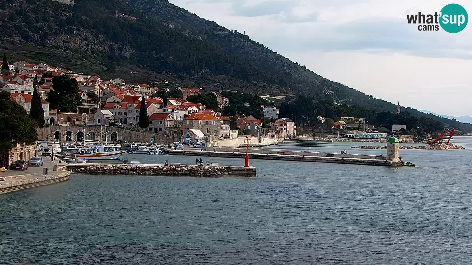 Webcam Bol Hafen & Ortszentrum – Liveblick aus Bol auf der Insel Brač