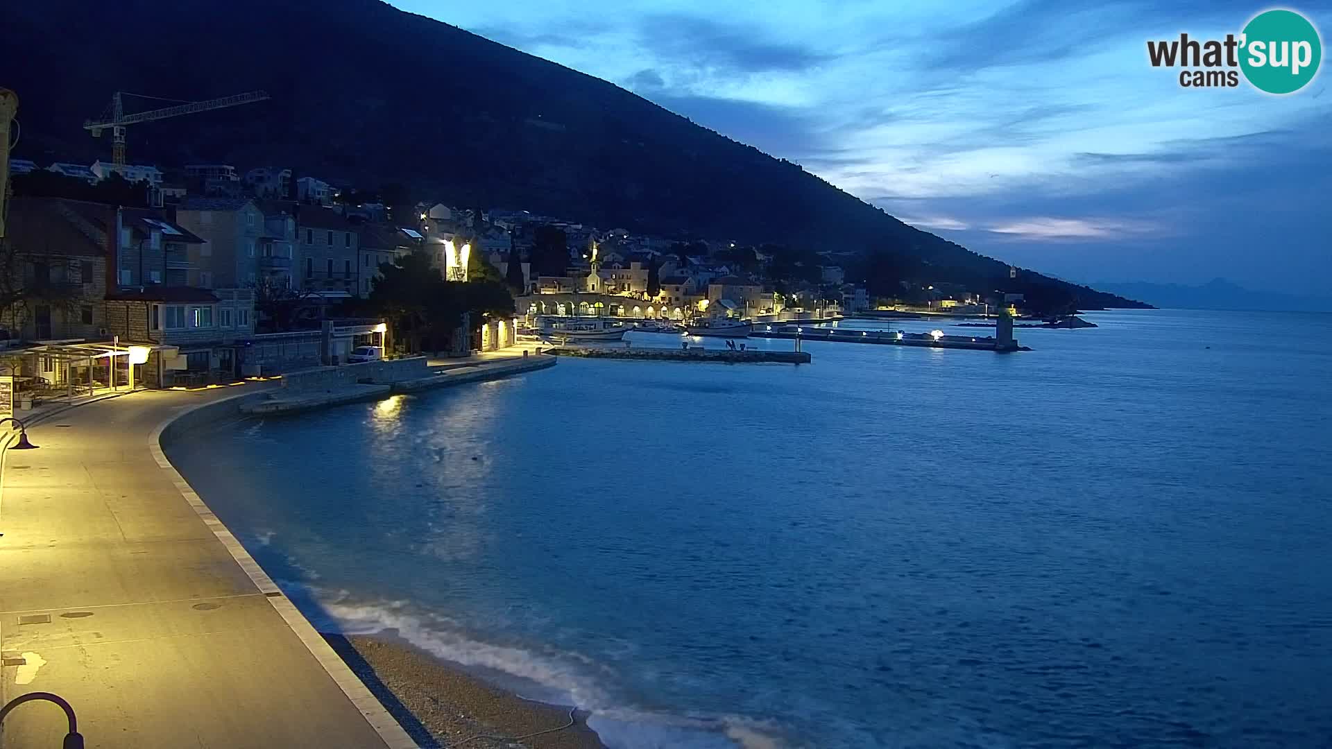 Webcam Bol Hafen & Ortszentrum – Liveblick aus Bol auf der Insel Brač