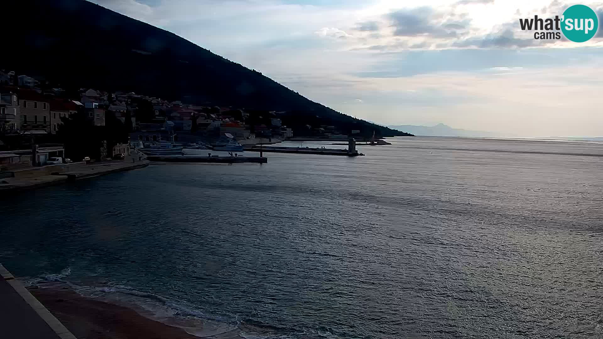 Webcam Bol Hafen & Ortszentrum – Liveblick aus Bol auf der Insel Brač