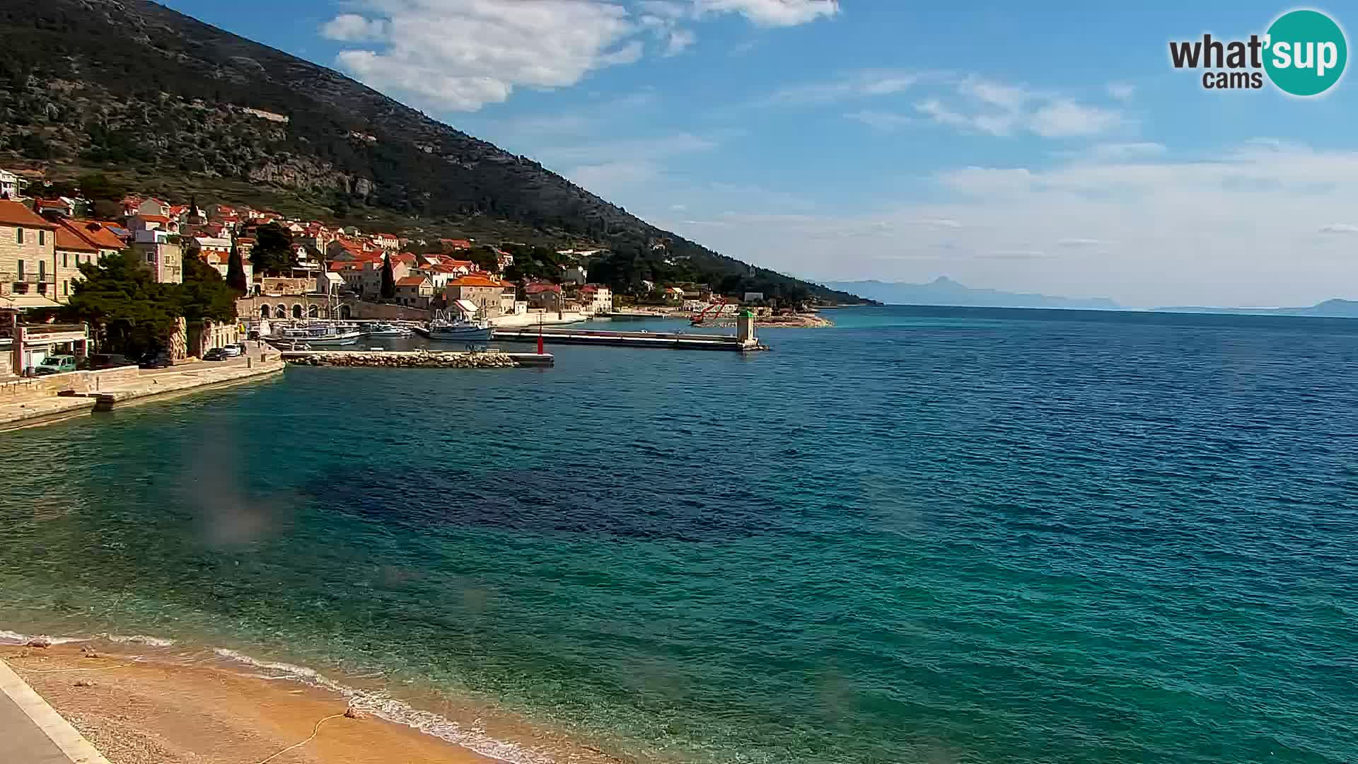 Webcam Bol Town Center & Marina – Live View from Bol, Brač