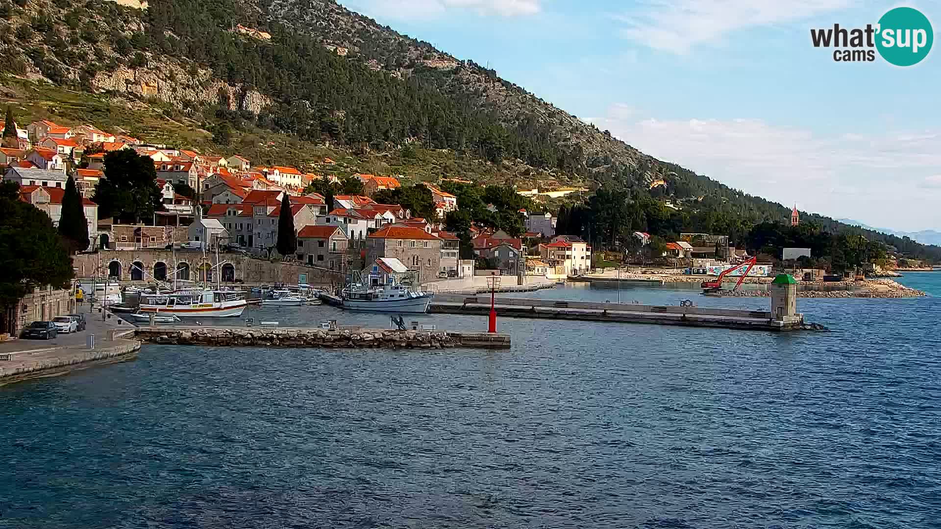 Webcam Bol Hafen & Ortszentrum – Liveblick aus Bol auf der Insel Brač