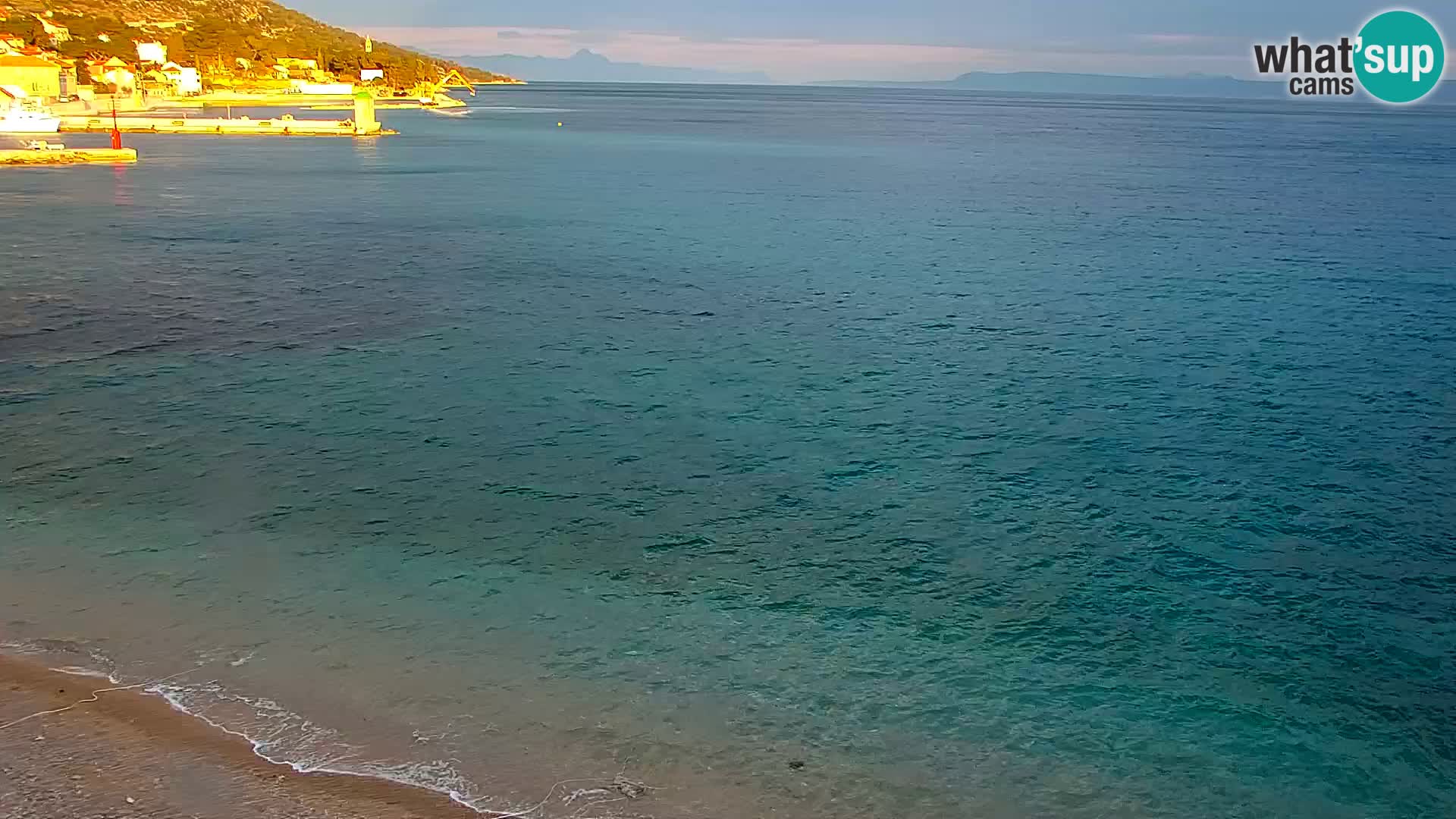 Webcam Bol Town Center & Marina – Live View from Bol, Brač