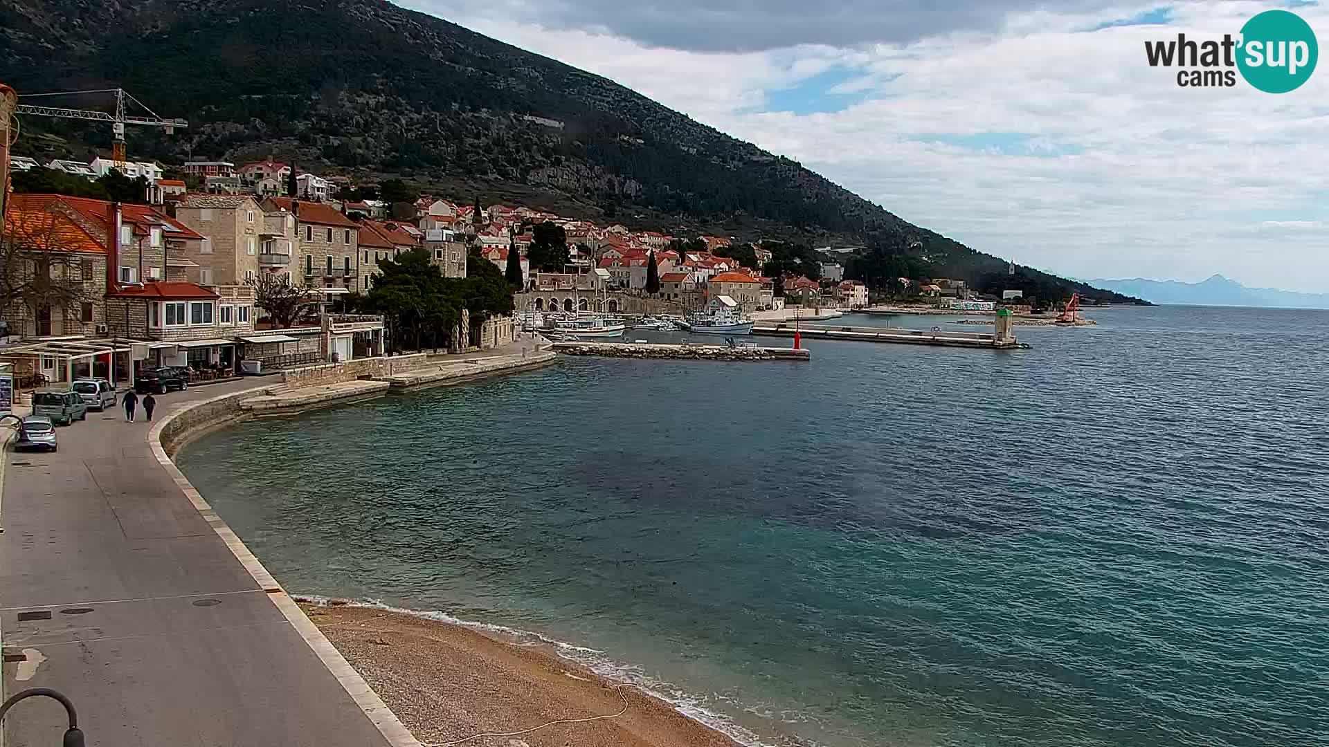 Webcam Bol Centro e Marina – Vista live dal porto di Bol