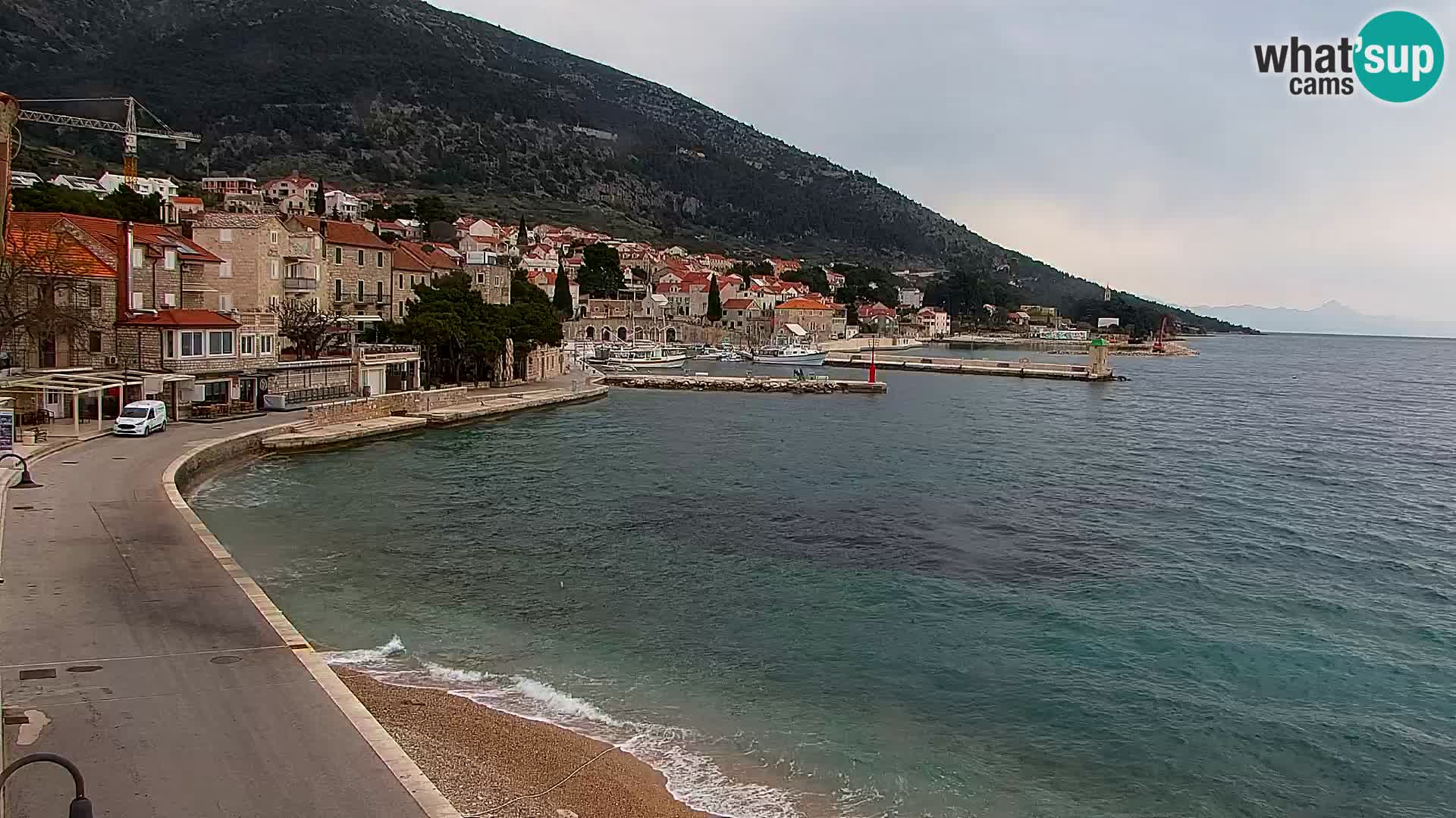 Webcam Bol Hafen & Ortszentrum – Liveblick aus Bol auf der Insel Brač