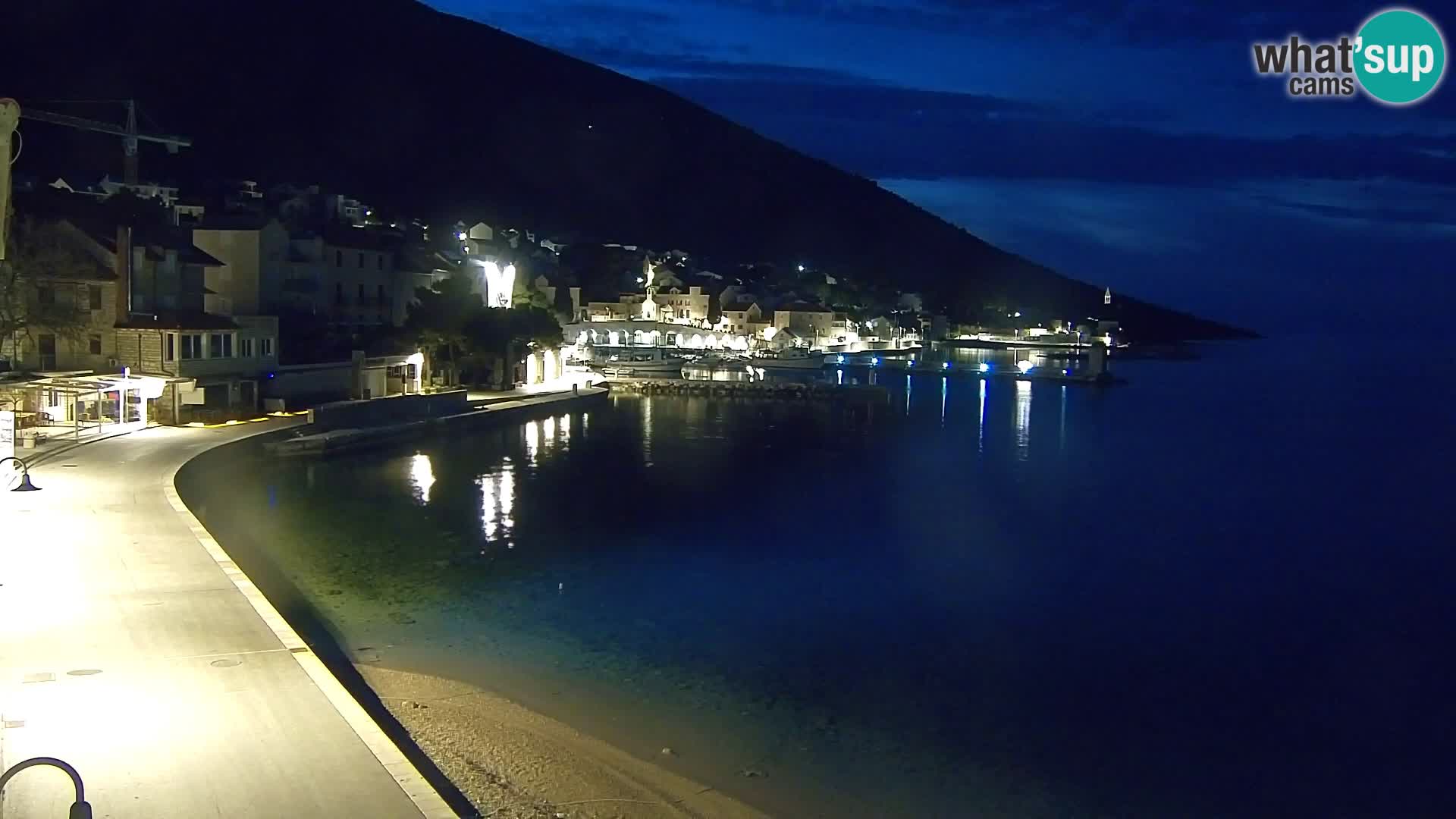 Webcam Bol Town Center & Marina – Live View from Bol, Brač