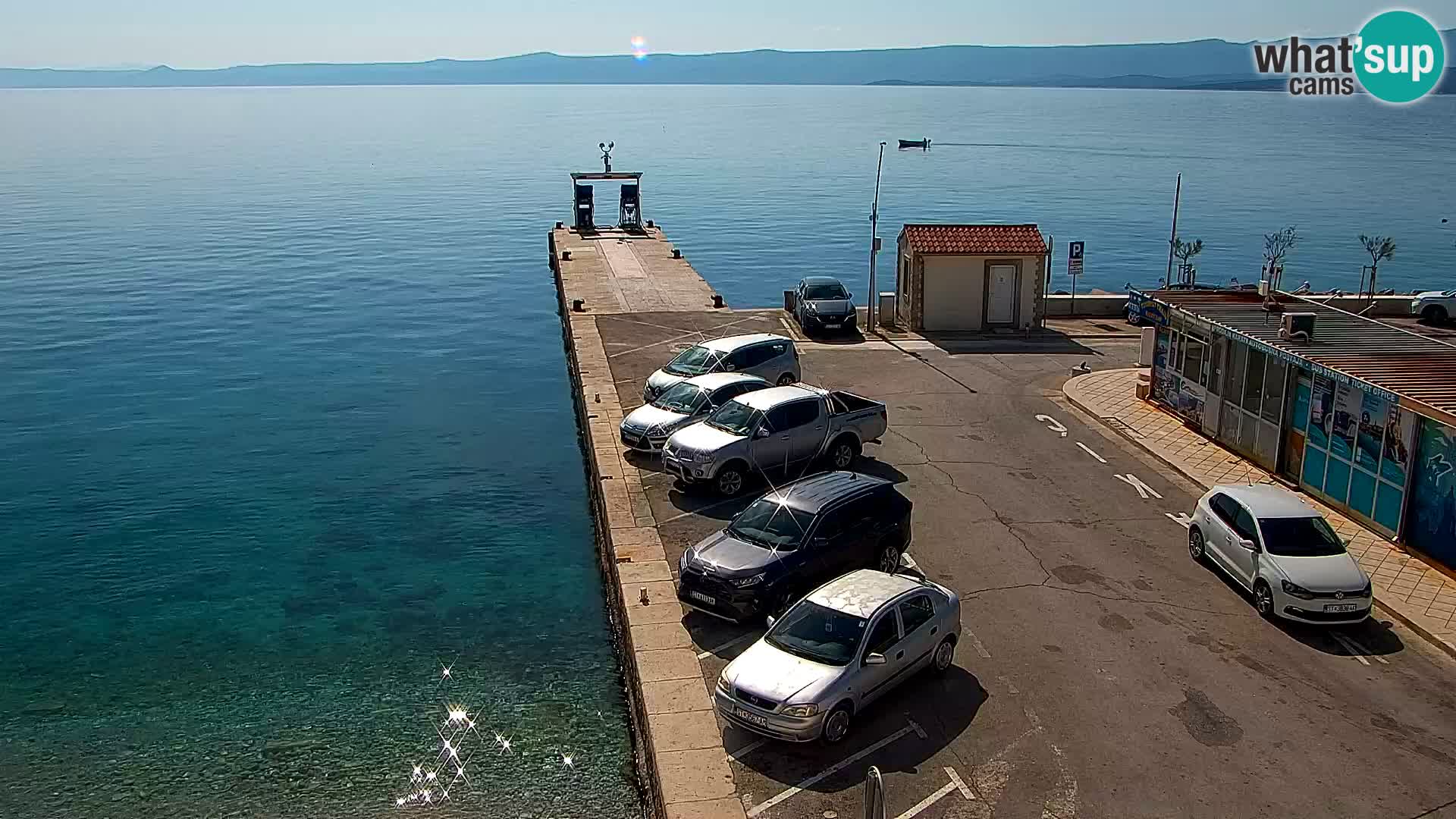 Webcam Bol Town Center & Marina – Live View from Bol, Brač