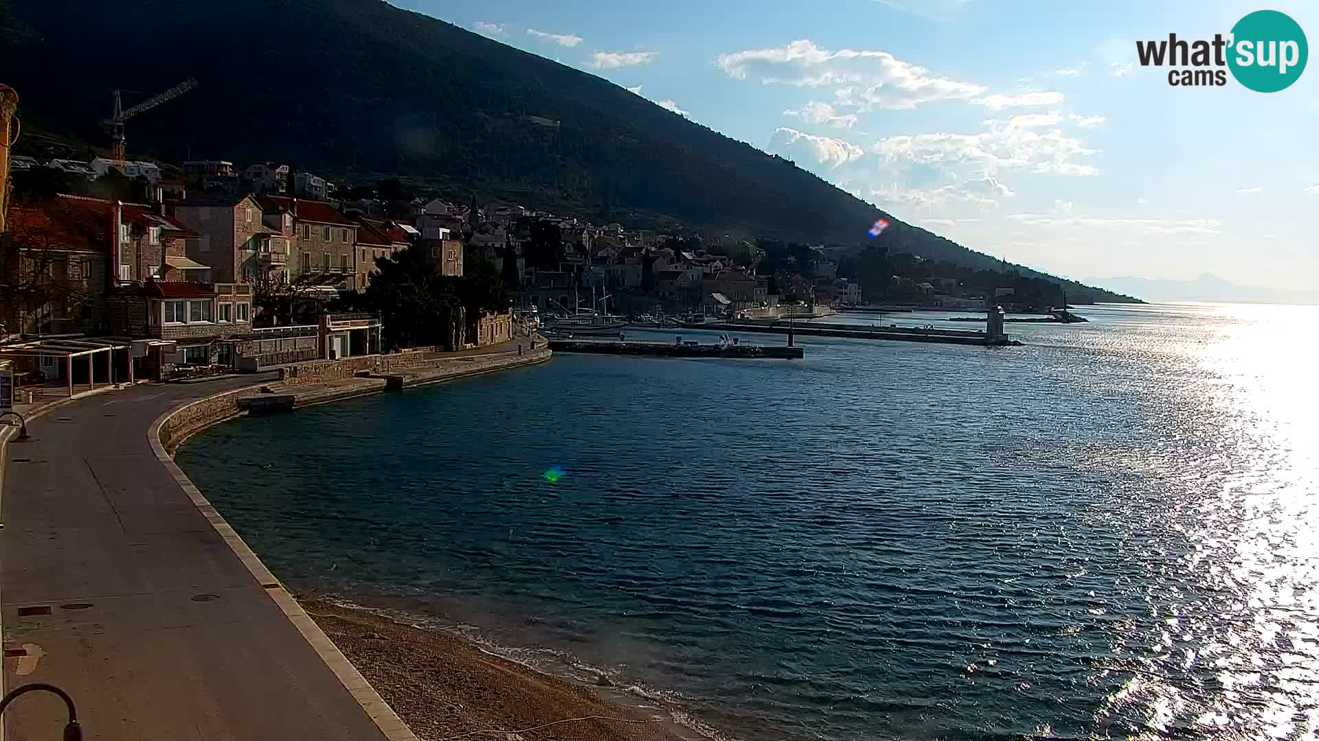 Webcam Bol Town Center & Marina – Live View from Bol, Brač