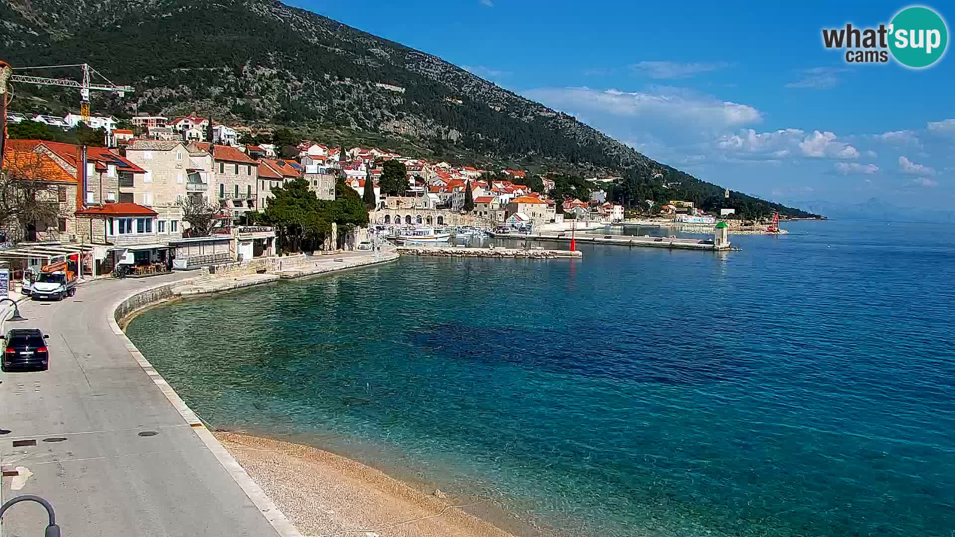 Webcam Bol Hafen & Ortszentrum – Liveblick aus Bol auf der Insel Brač