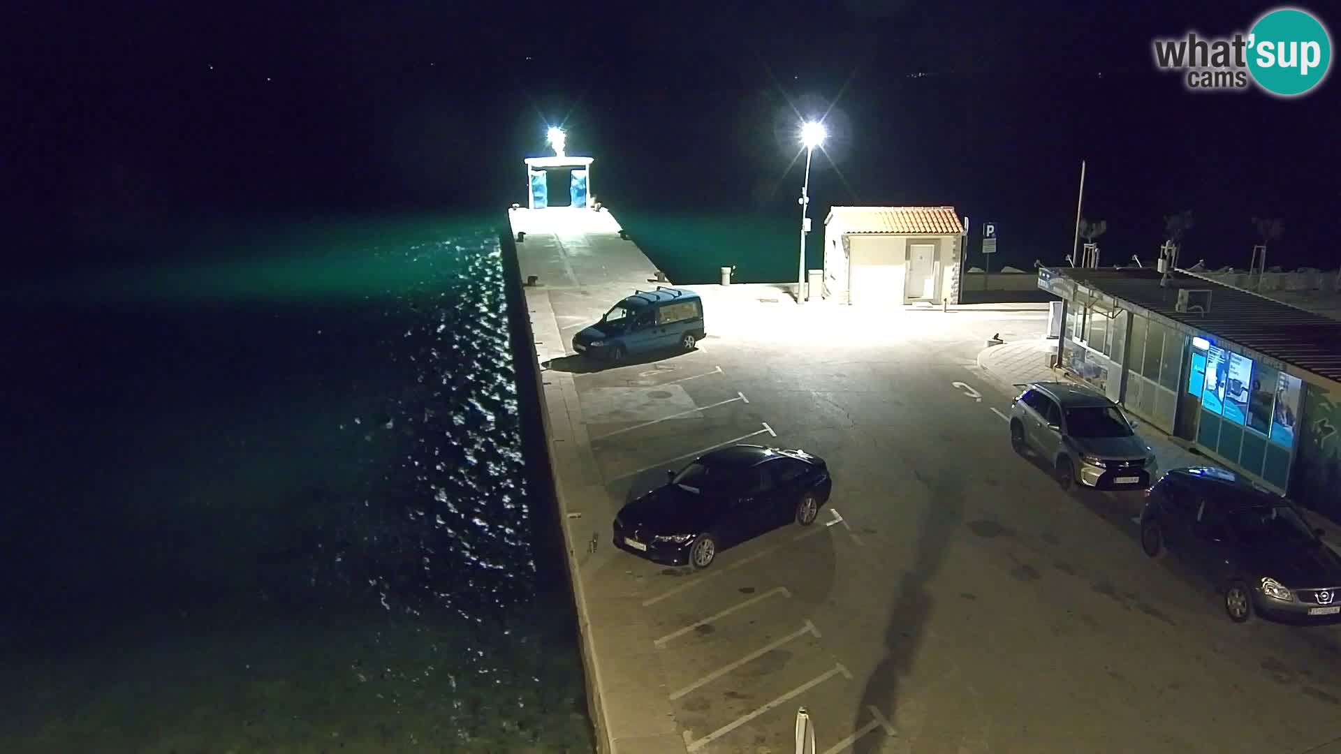 Webcam Bol Centro e Marina – Vista live dal porto di Bol